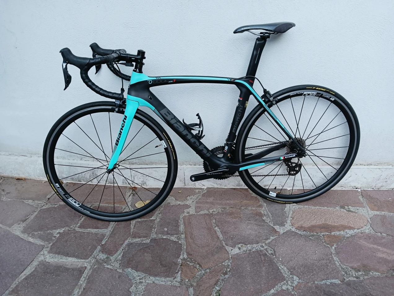 Bianchi Oltre XR3 Ultegra Di2 Used In M Buycycle