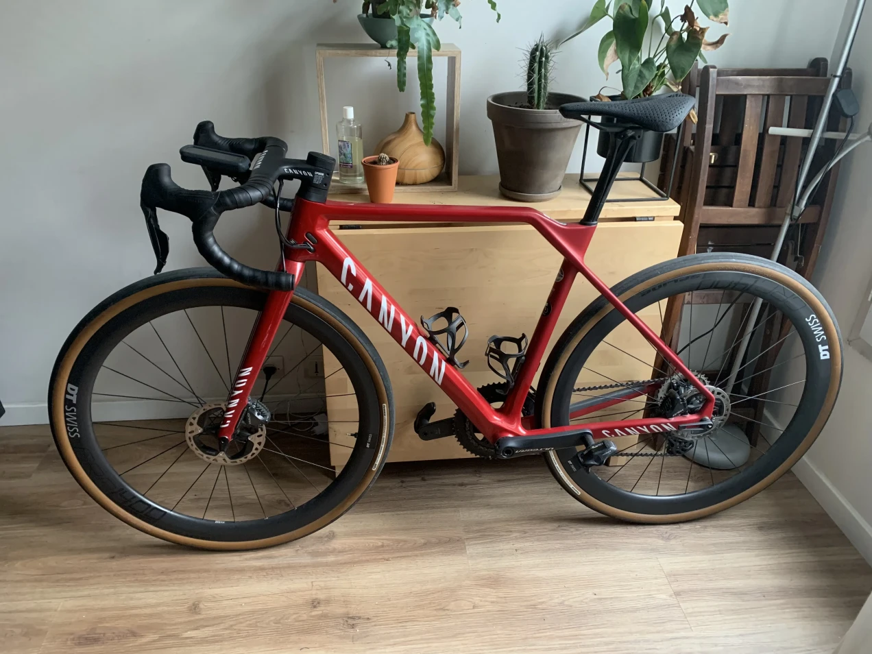 Canyon Inflite Cf Slx Mvdp Used In S Buycycle