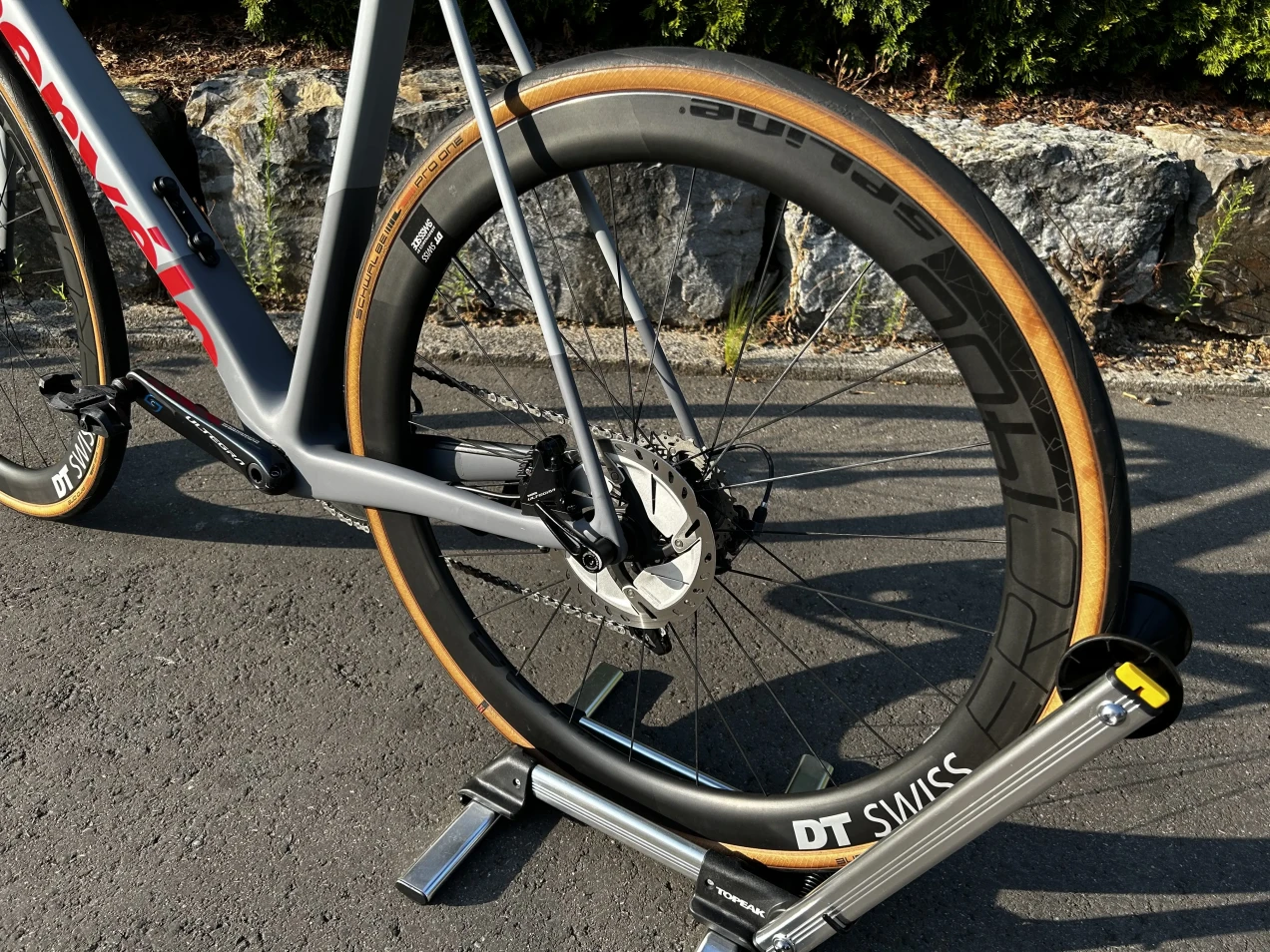 Cervélo R Series Ultegra Disc used in 61 cm buycycle