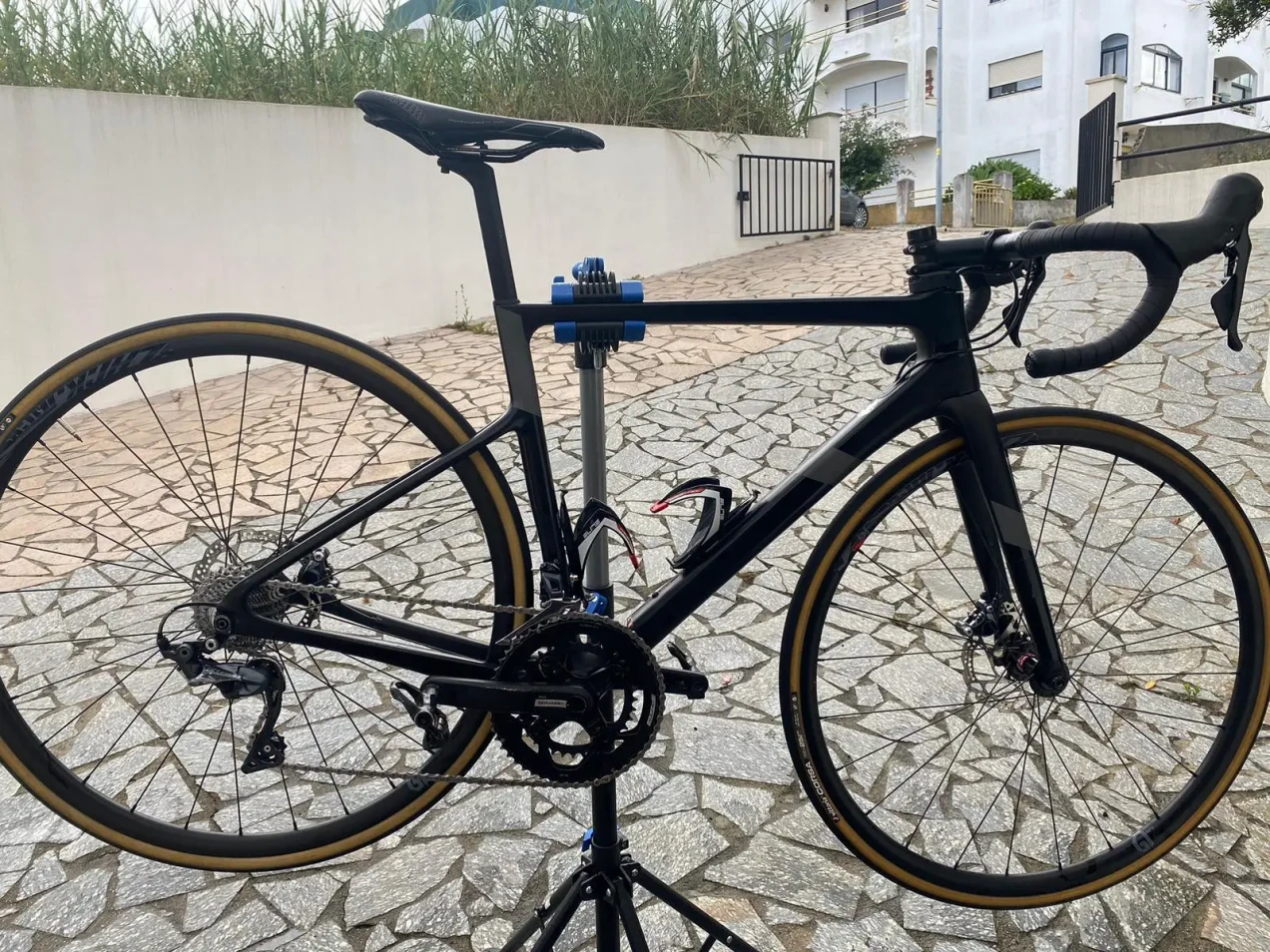 Cannondale SuperSix EVO Carbon Disc Ultegra Used In 51 Cm Buycycle