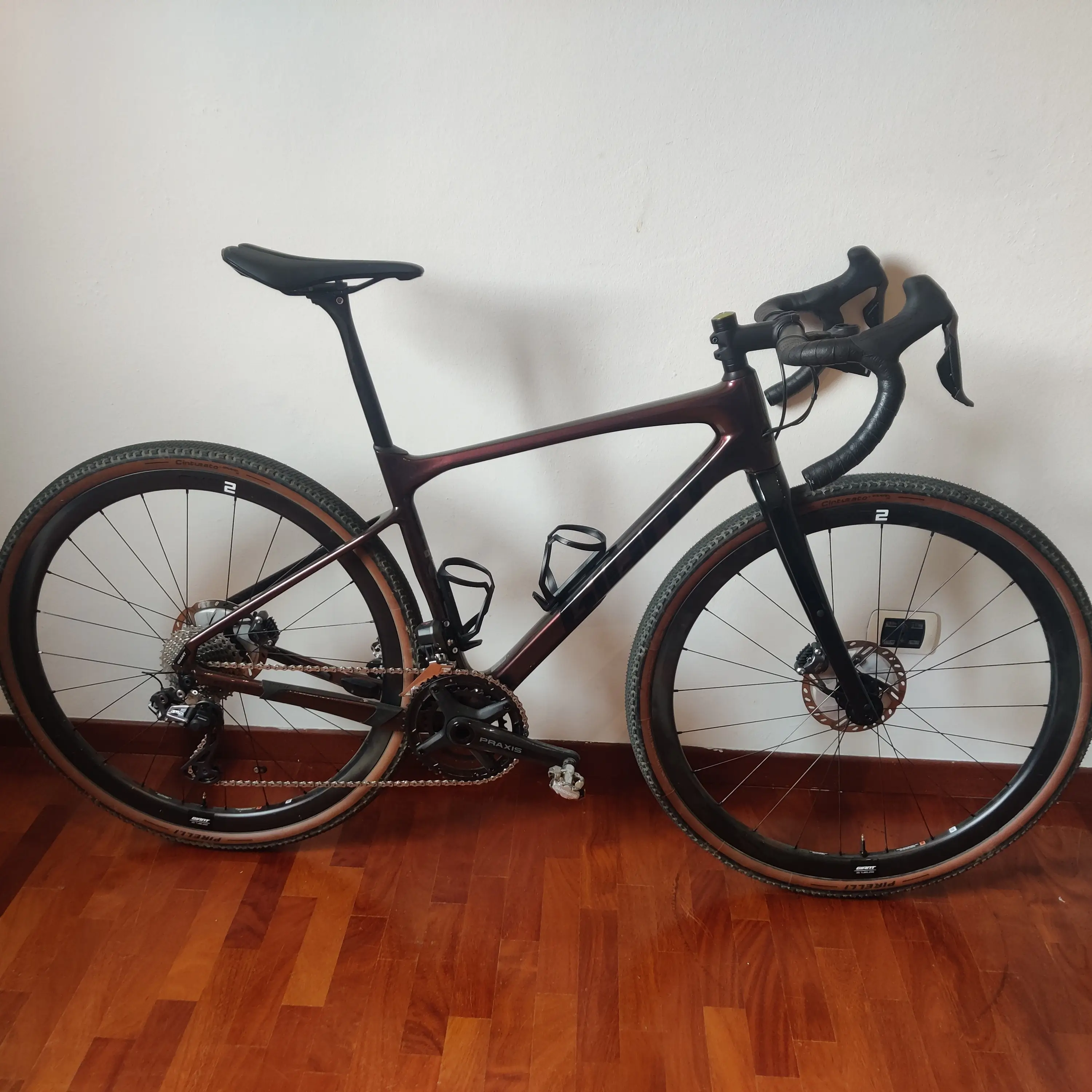 Giant Revolt Advanced Pro Used In S Buycycle