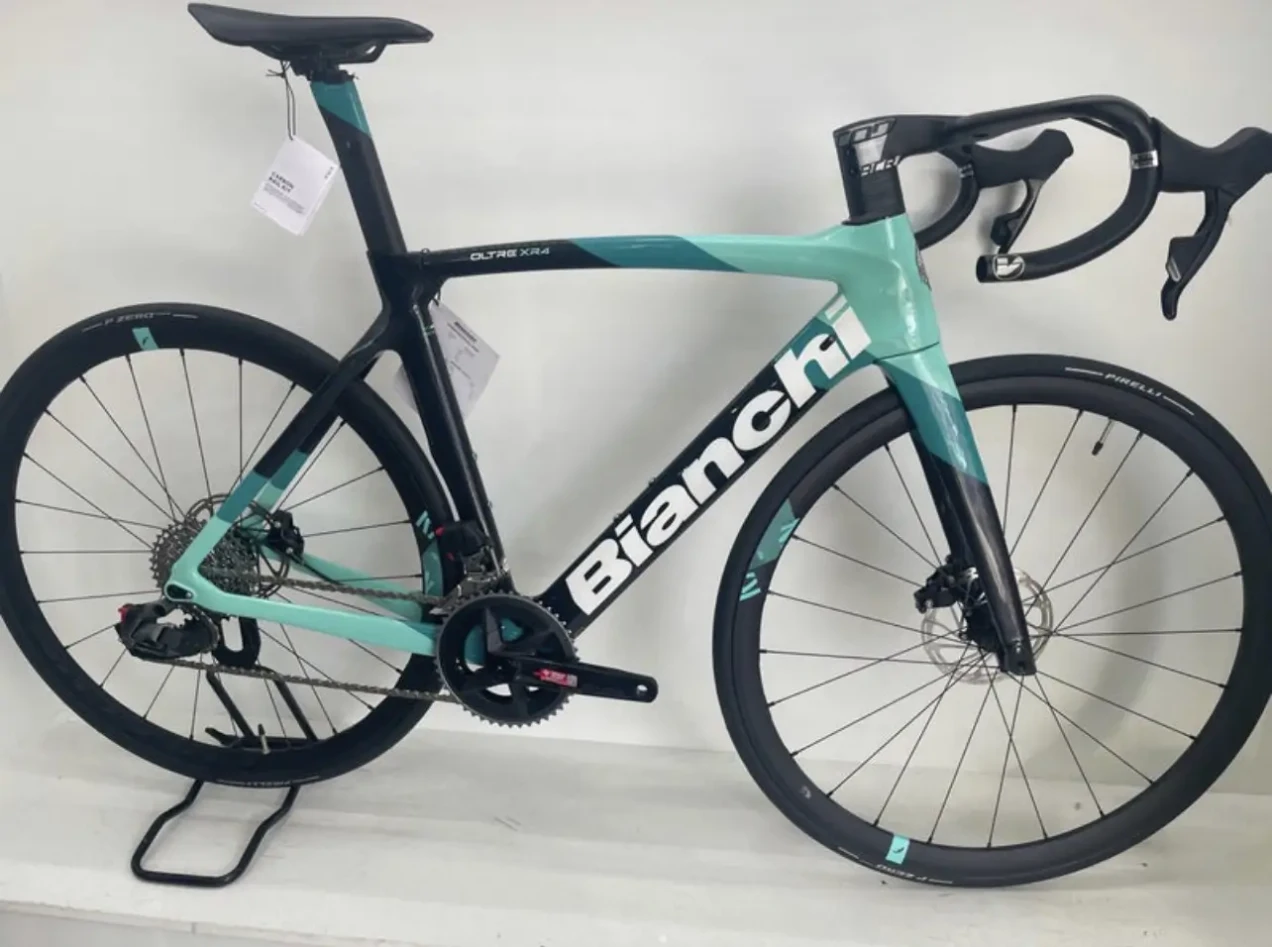 Bianchi Oltre Xr Rival Etap Axs Used In M Buycycle