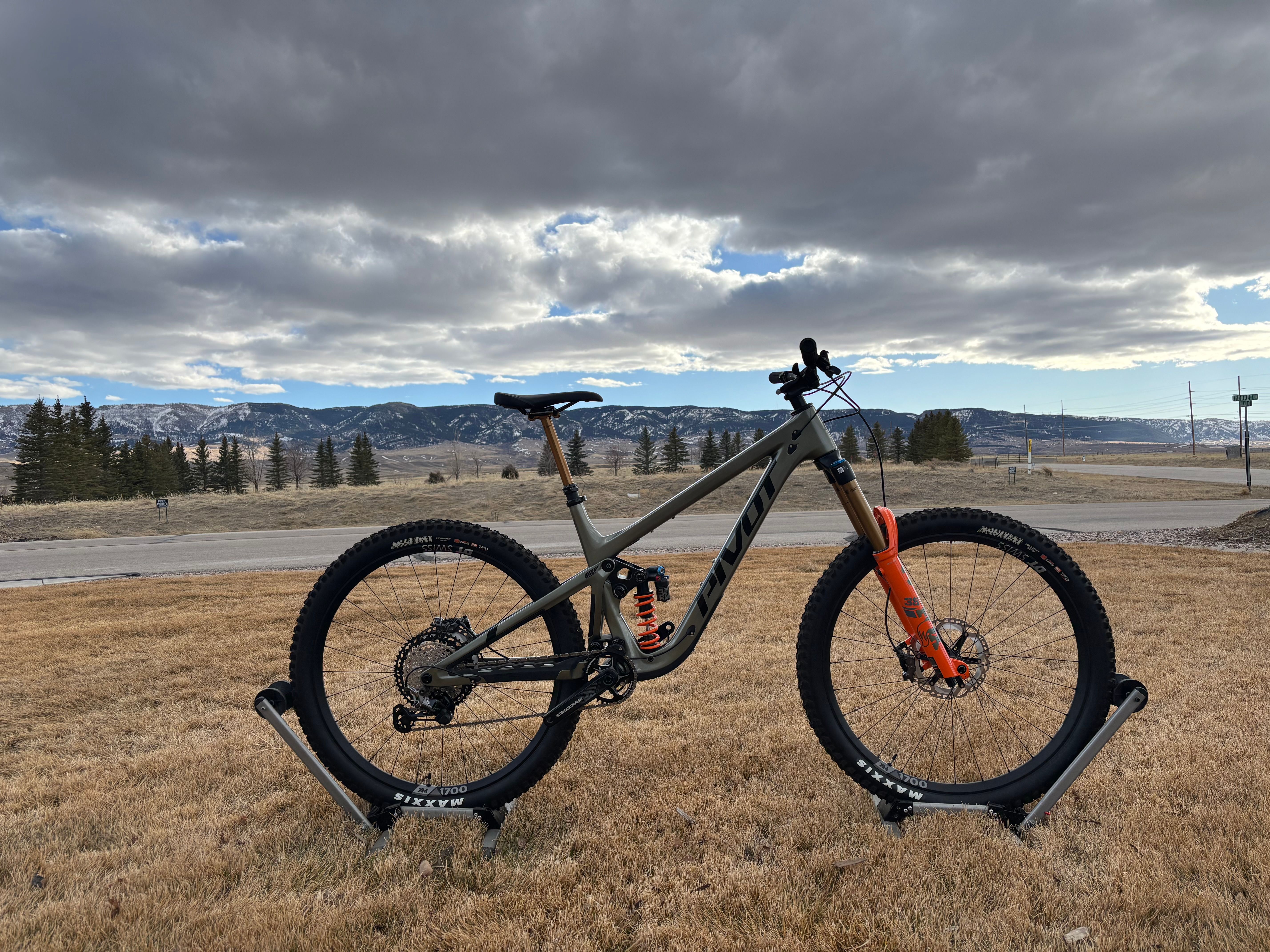 Pivot Firebird Pro Xt Xtr Used In L Buycycle