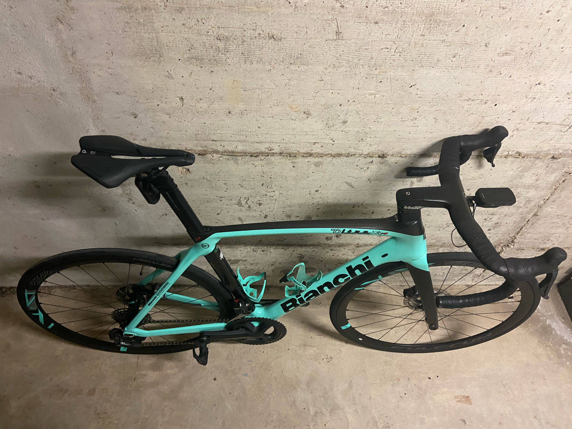 Bianchi Oltre XR4 Disc Ultegra Di2 Gebruikt In 57 Cm Buycycle