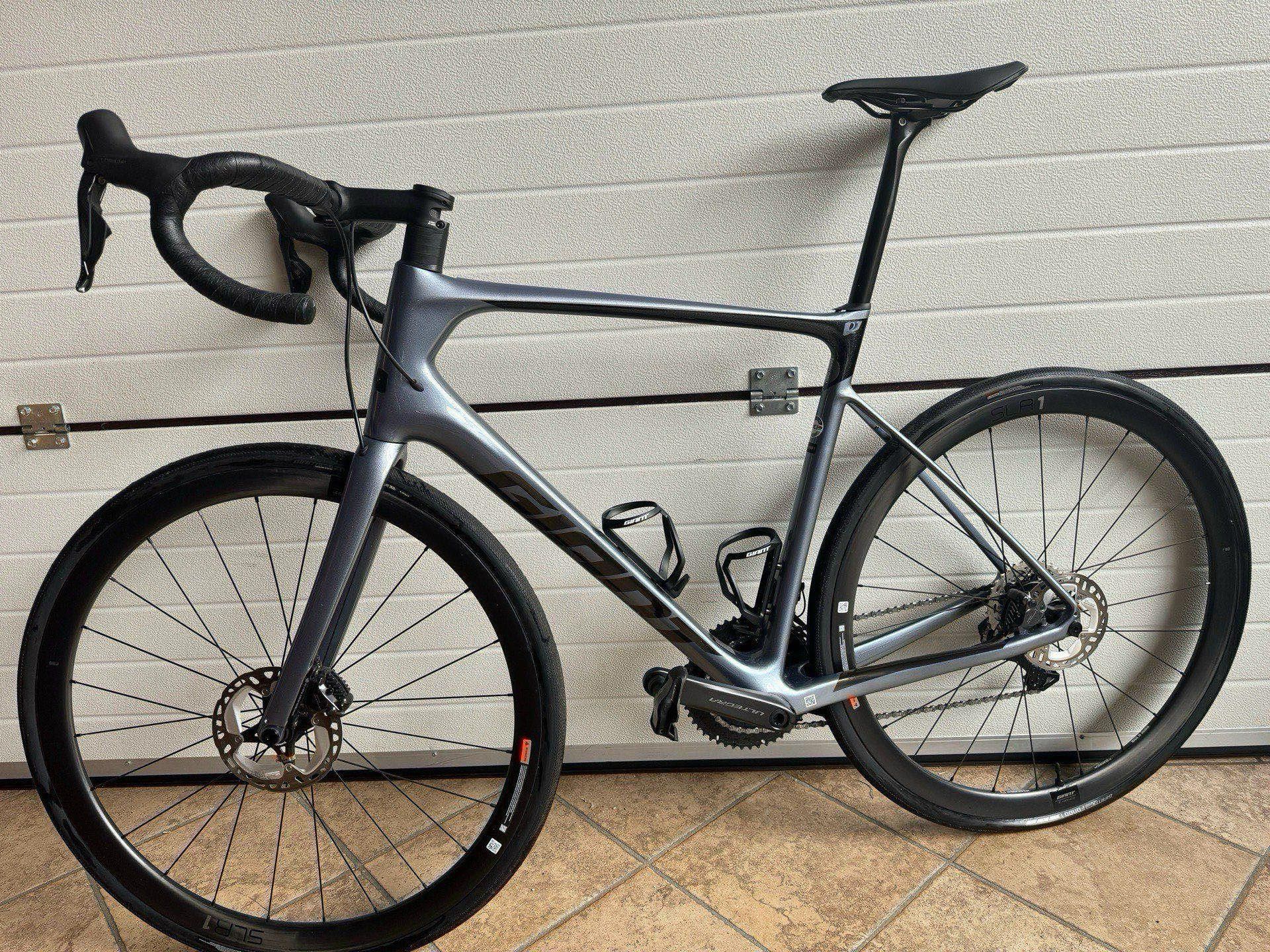 Giant Defy Advanced Pro Used In Cm Buycycle Uk