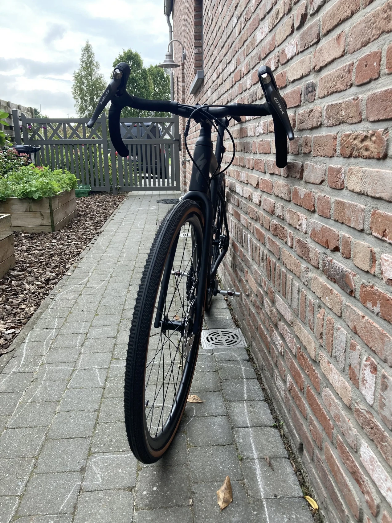 Specialized Diverge Comp Carbon used in 56 cm buycycle