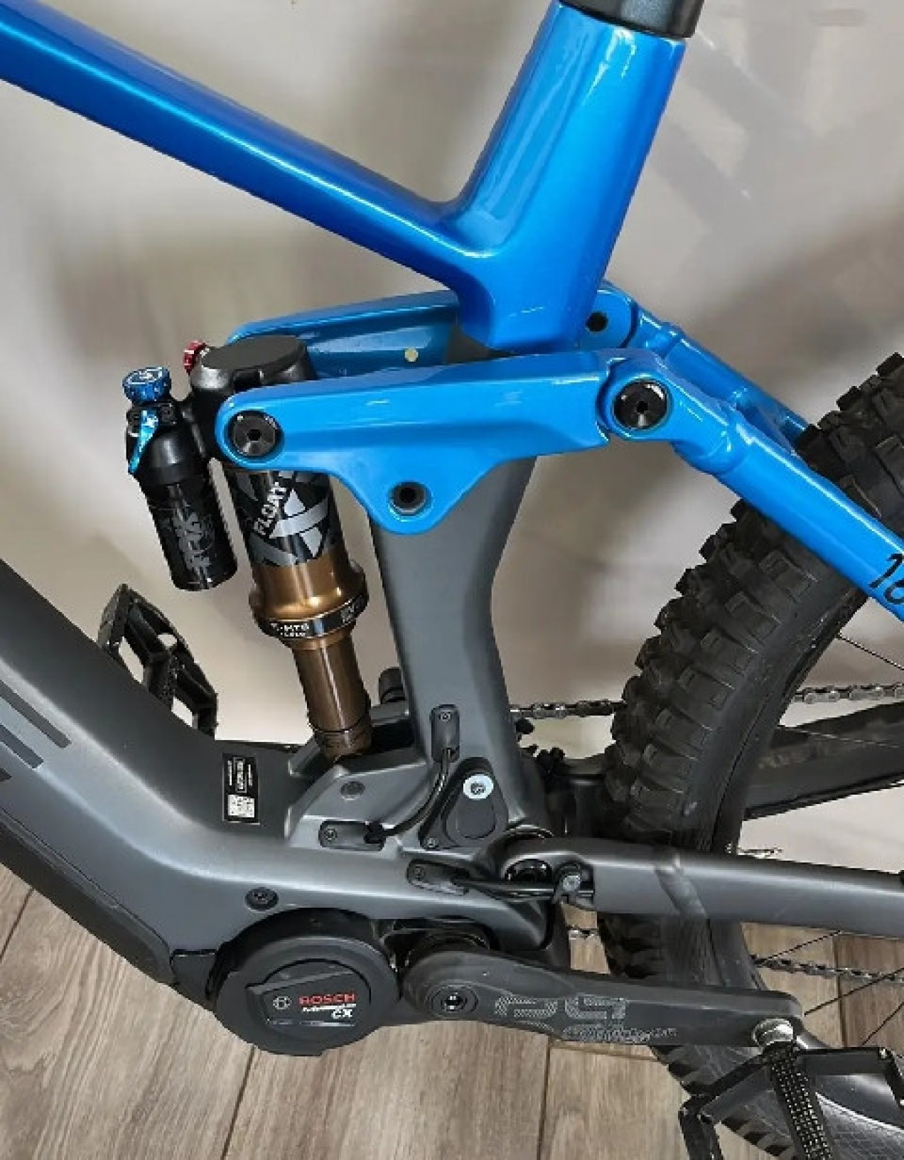 CUBE STEREO 120, PRO used in LG buycycle