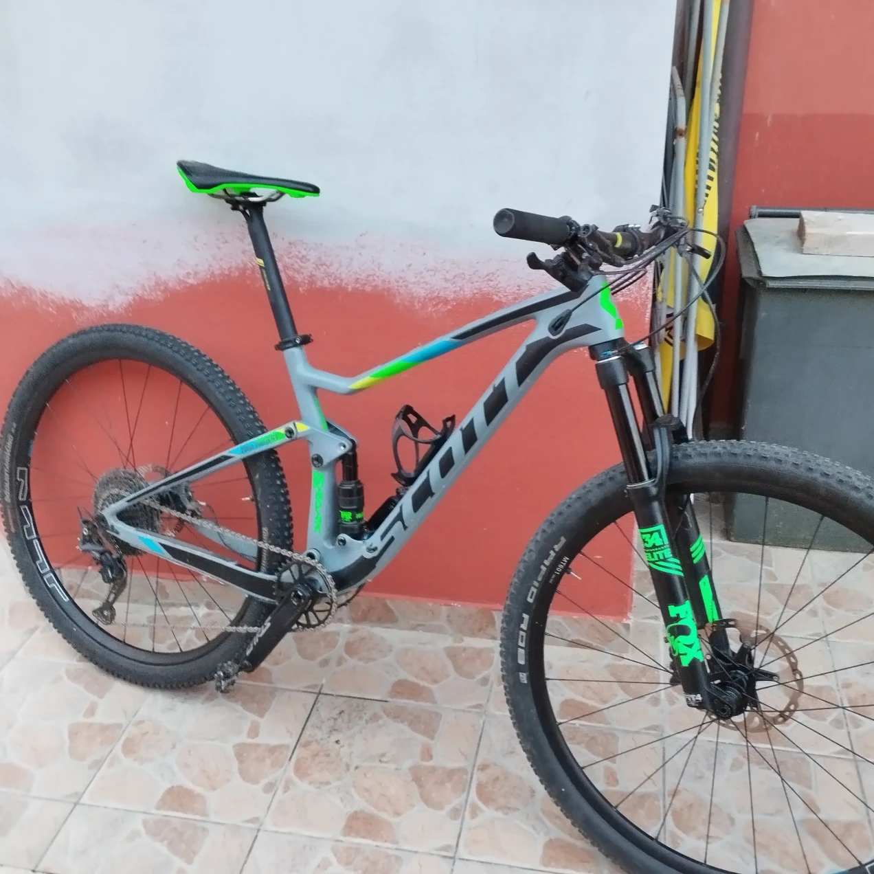 scott contessa spark 710 plus 2017