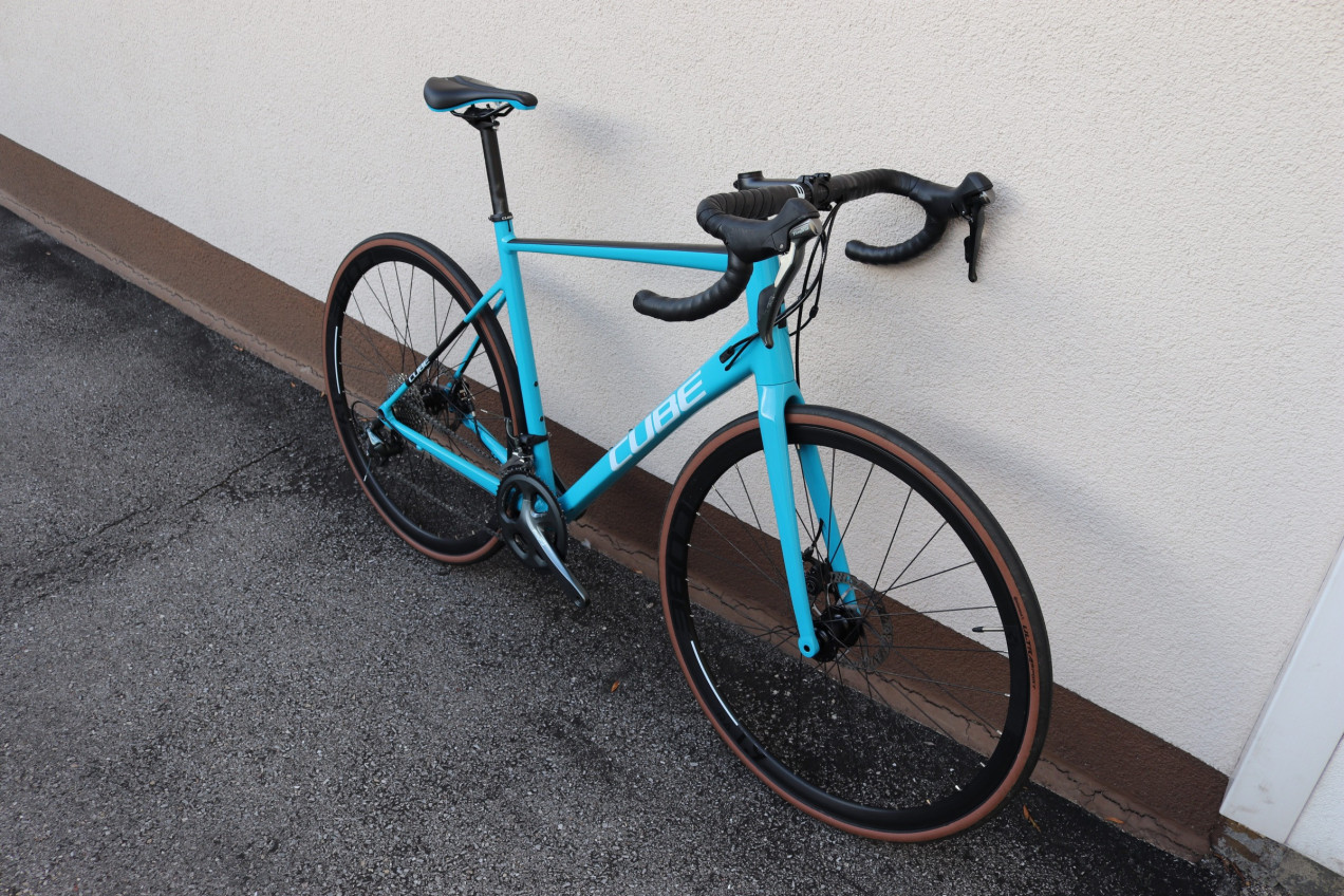 cube attain race disc