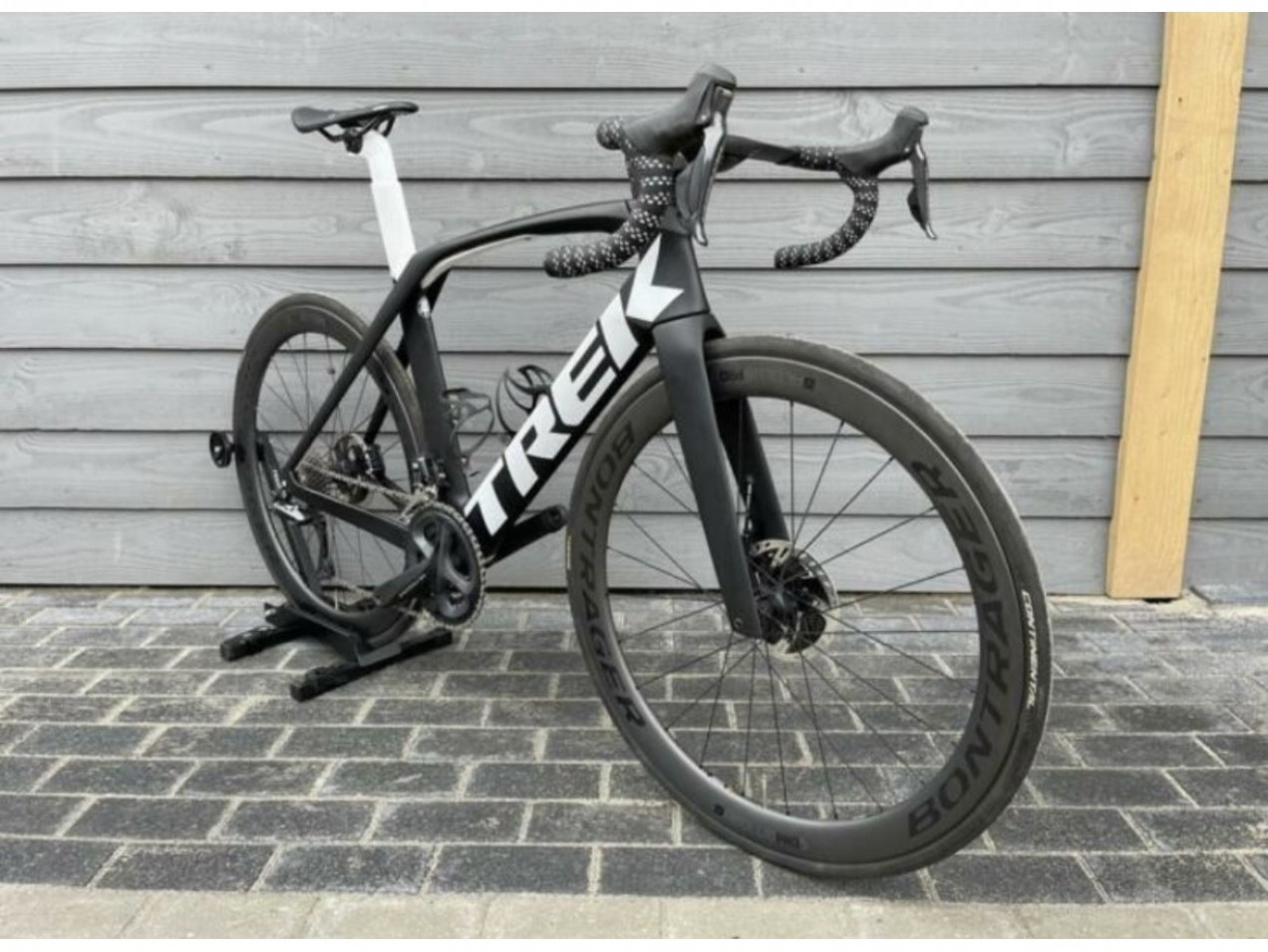 trek madone slr 7 disc test