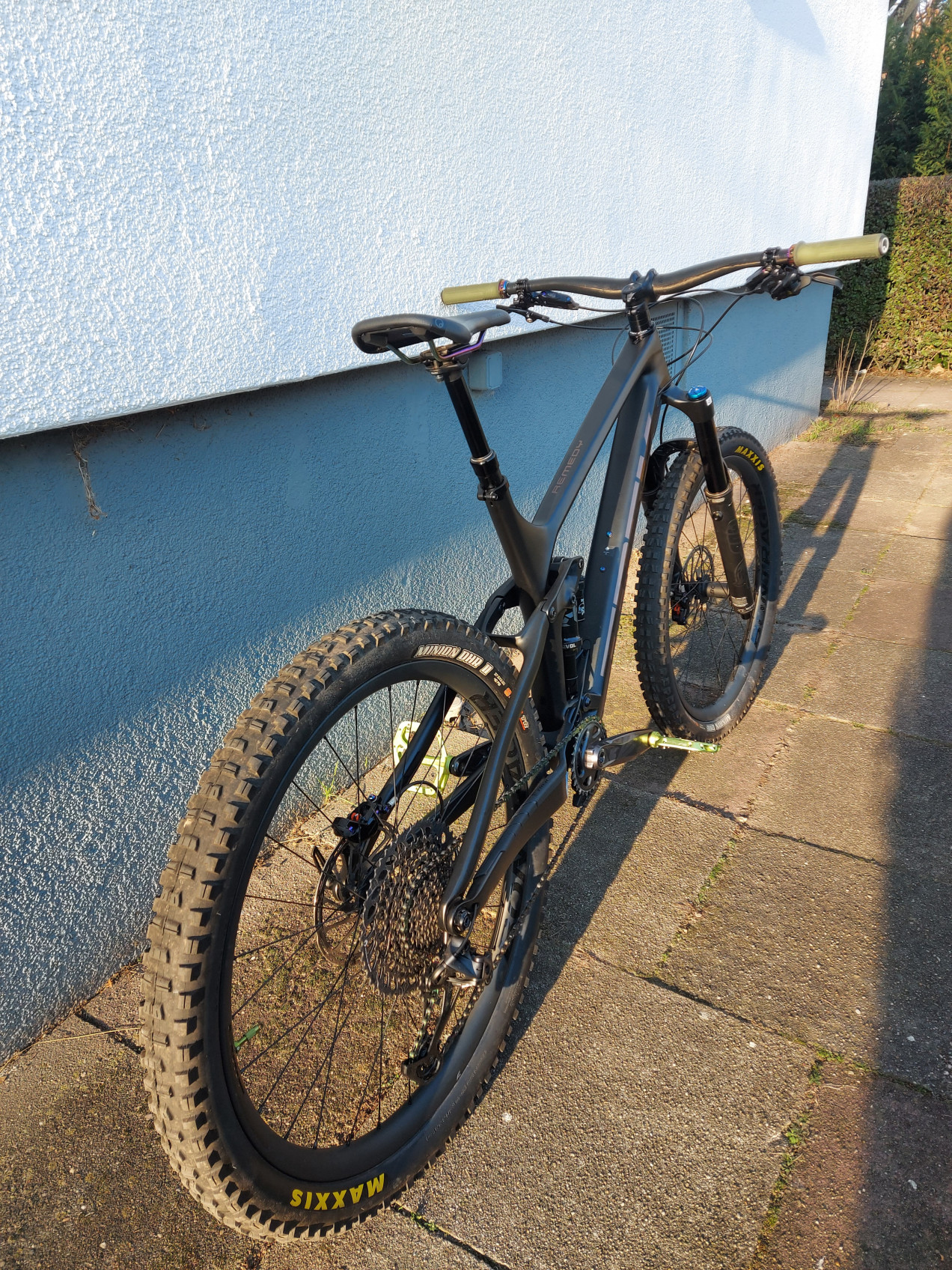 trek remedy 9.8 2012