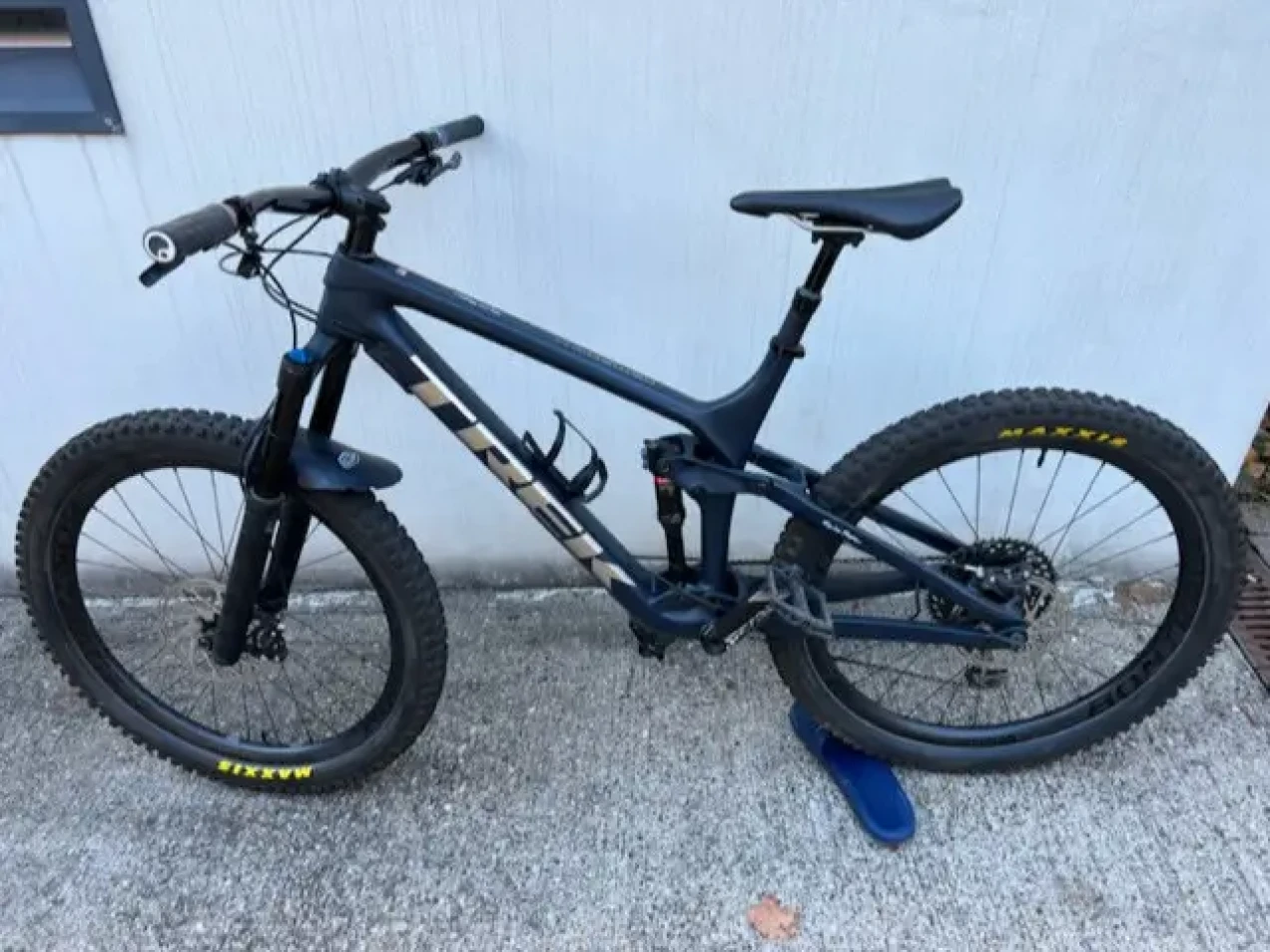 trek remedy 9.8 2012