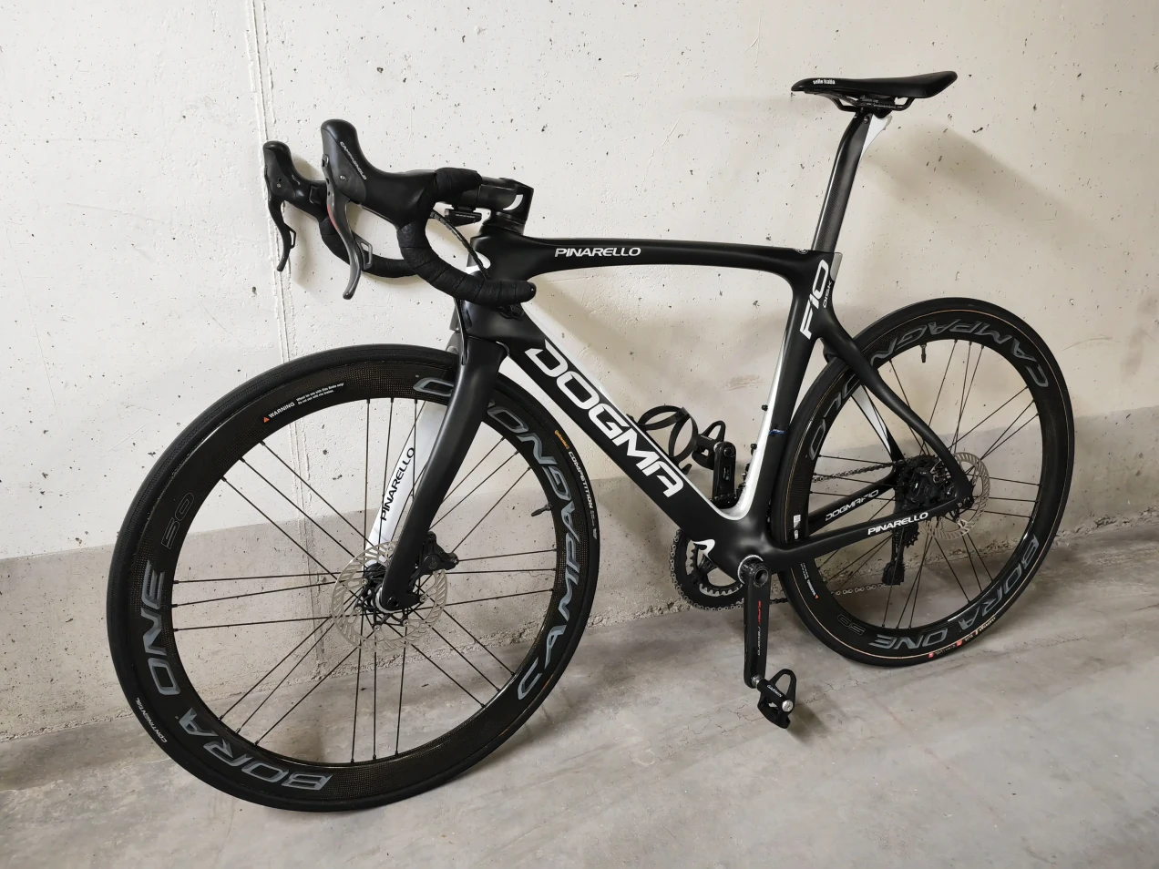 pinarello dogma f10 disc