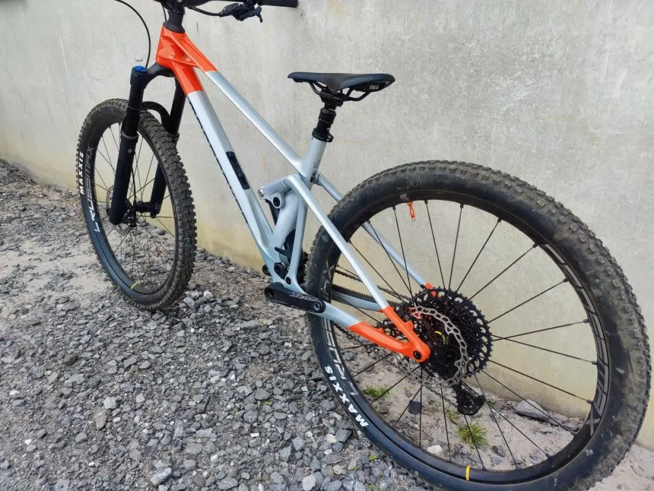 Mondraker RAZE CARBON R used in LG | buycycle