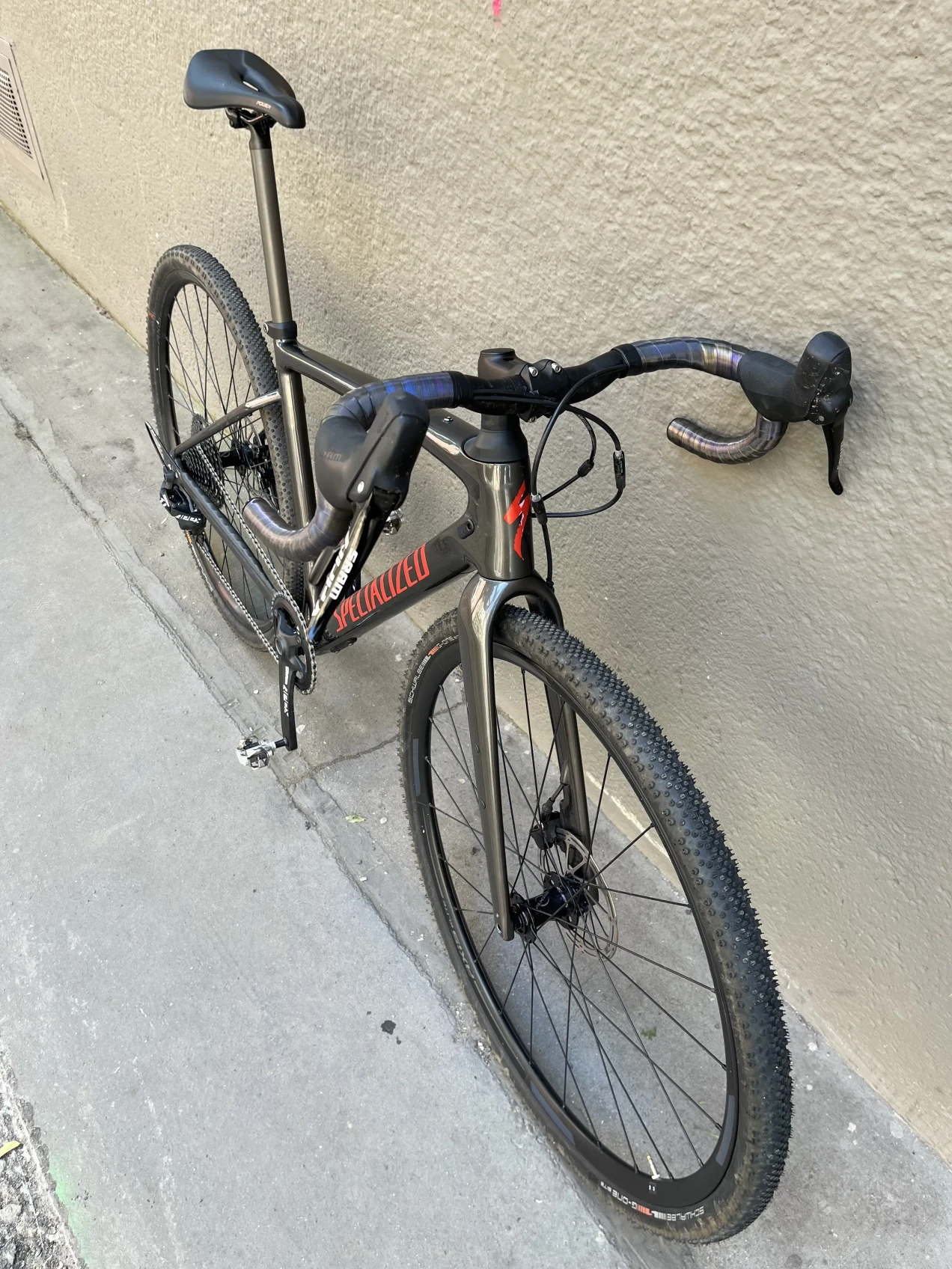 Specialized Diverge Base Carbon folosit în 54 cm buycycle