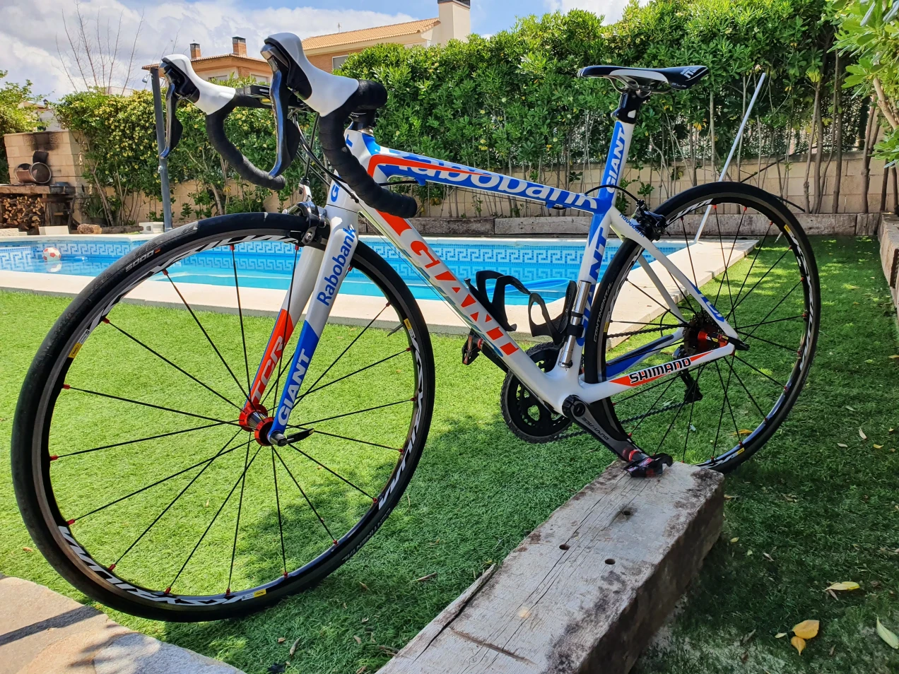 Giant TCR ADVANCED SL RABO used in XS | buycycle