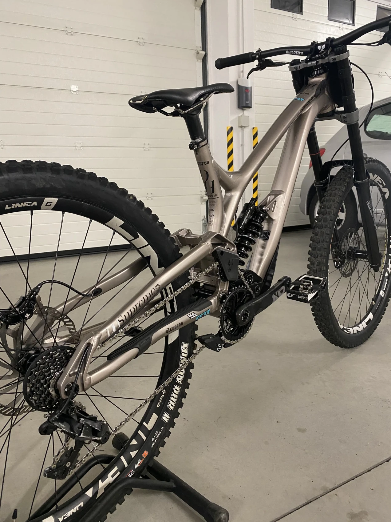 commencal supreme dh 27