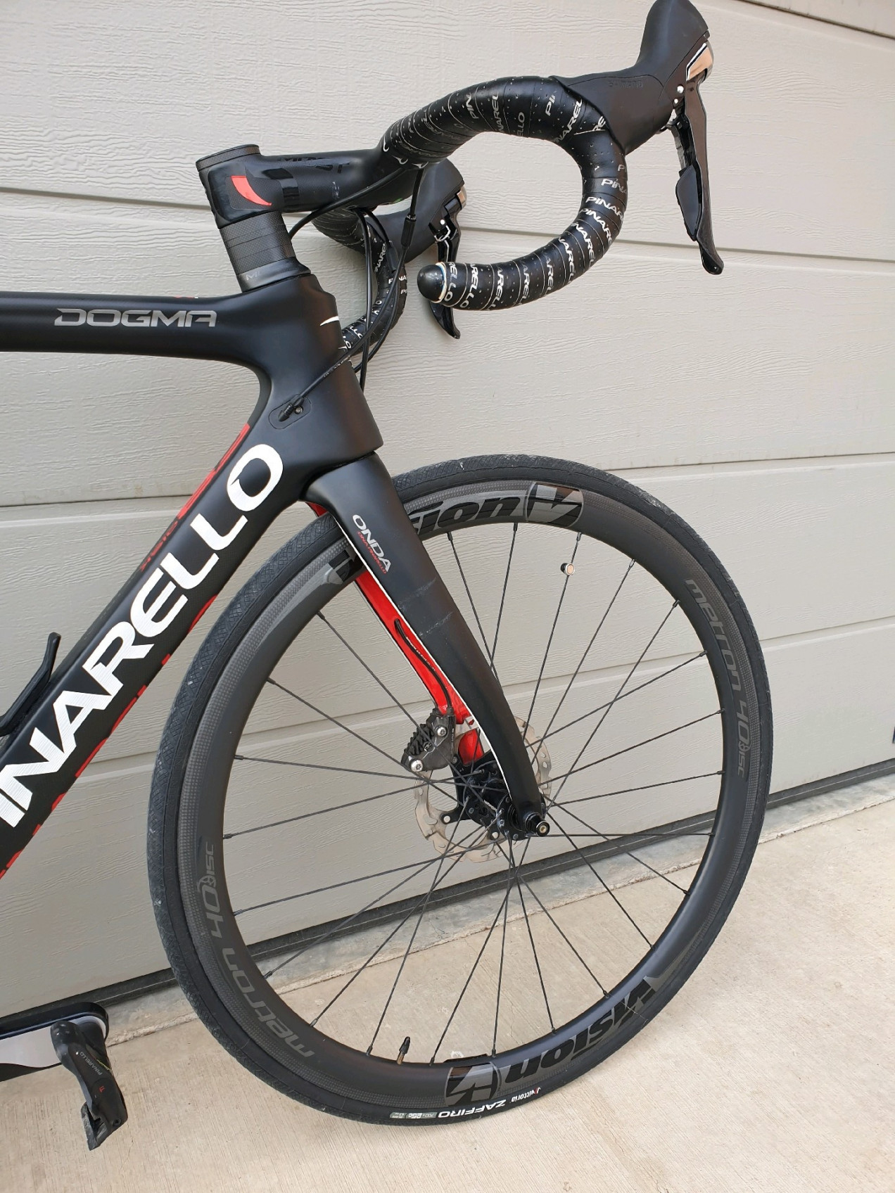 pinarello dogma f8 disc