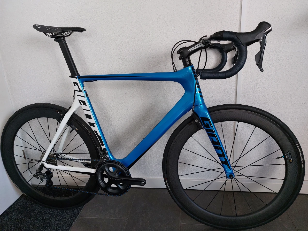 Giant Propel Advanced Pro Frameset used in l | buycycle