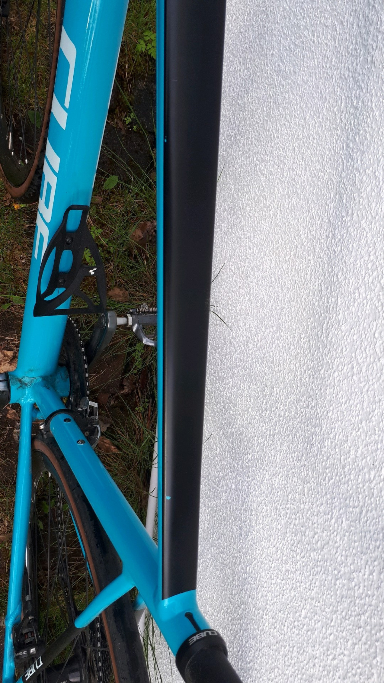 cube attain race disc