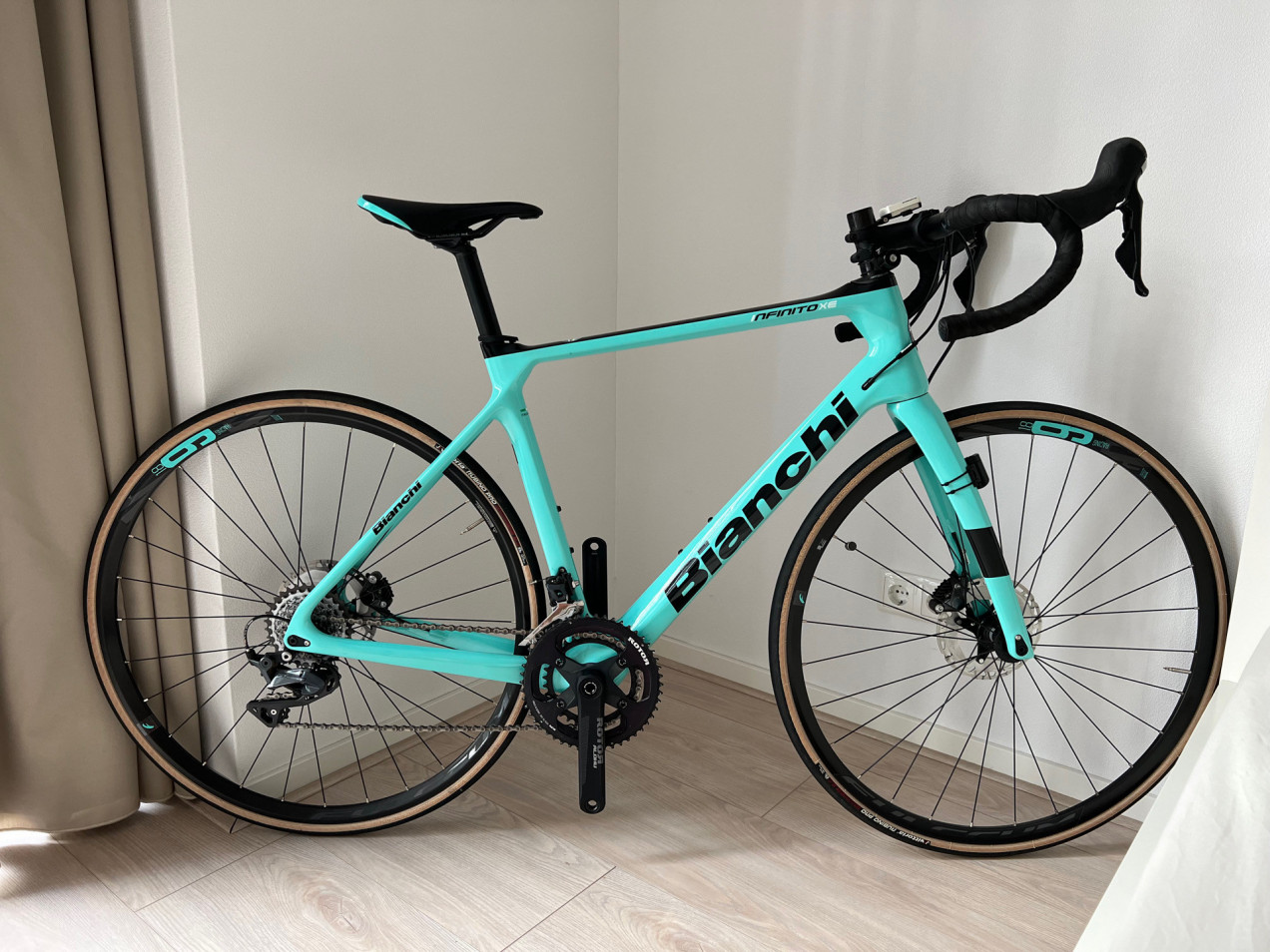 bianchi infinito xe ultegra