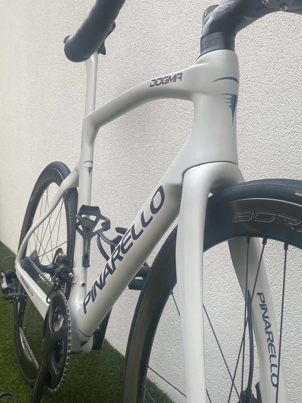 pinarello f12 campagnolo