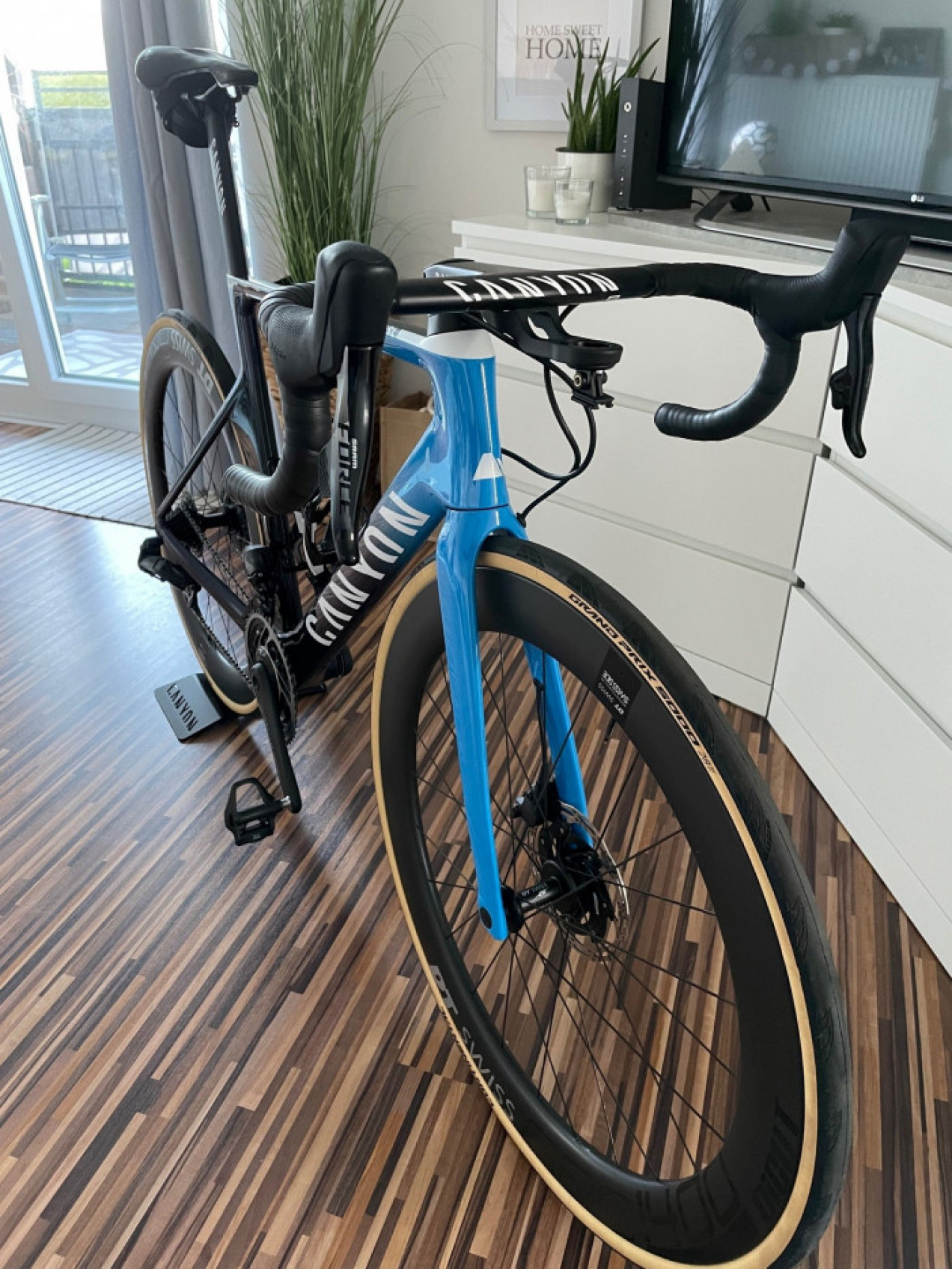 canyon aeroad cf sl disc 8.0 review