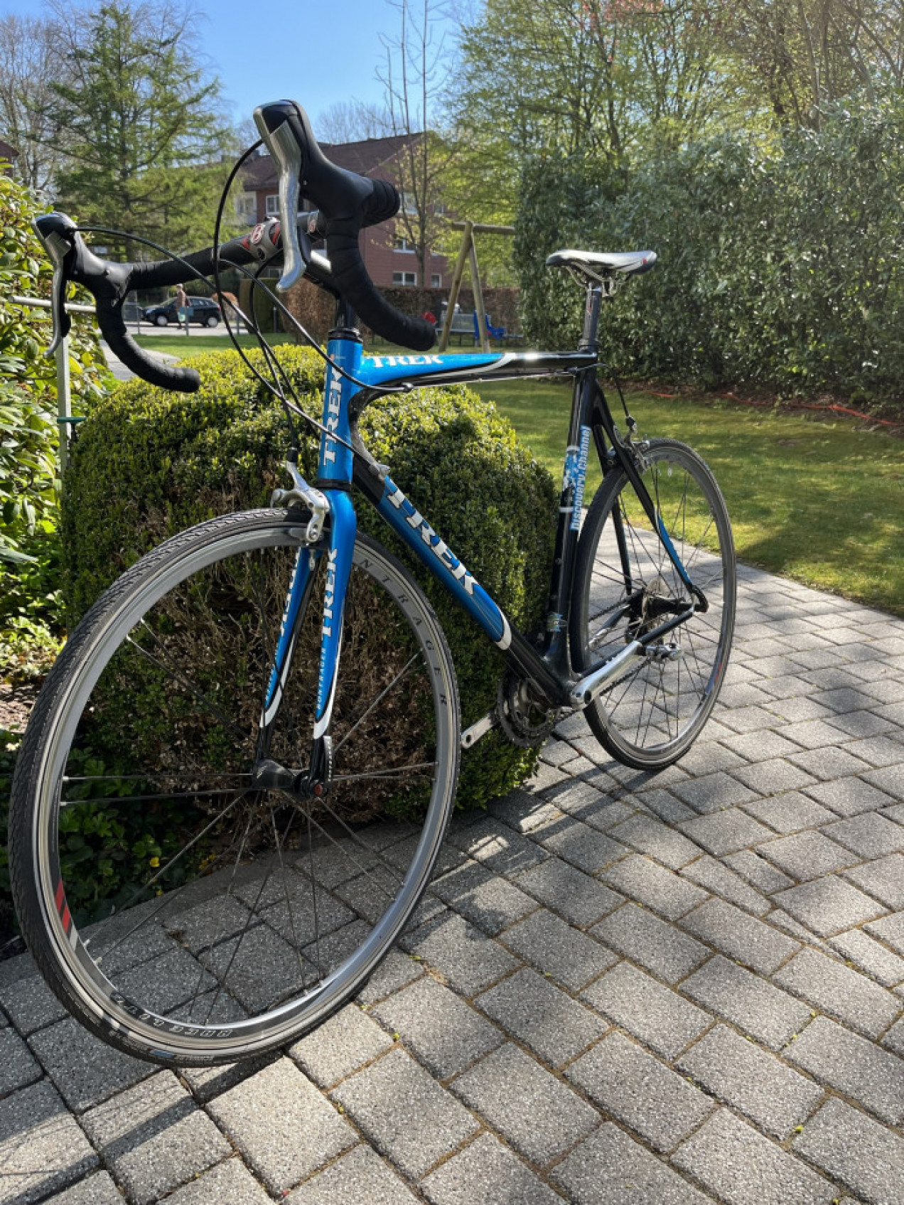 2011 trek madone 4.7