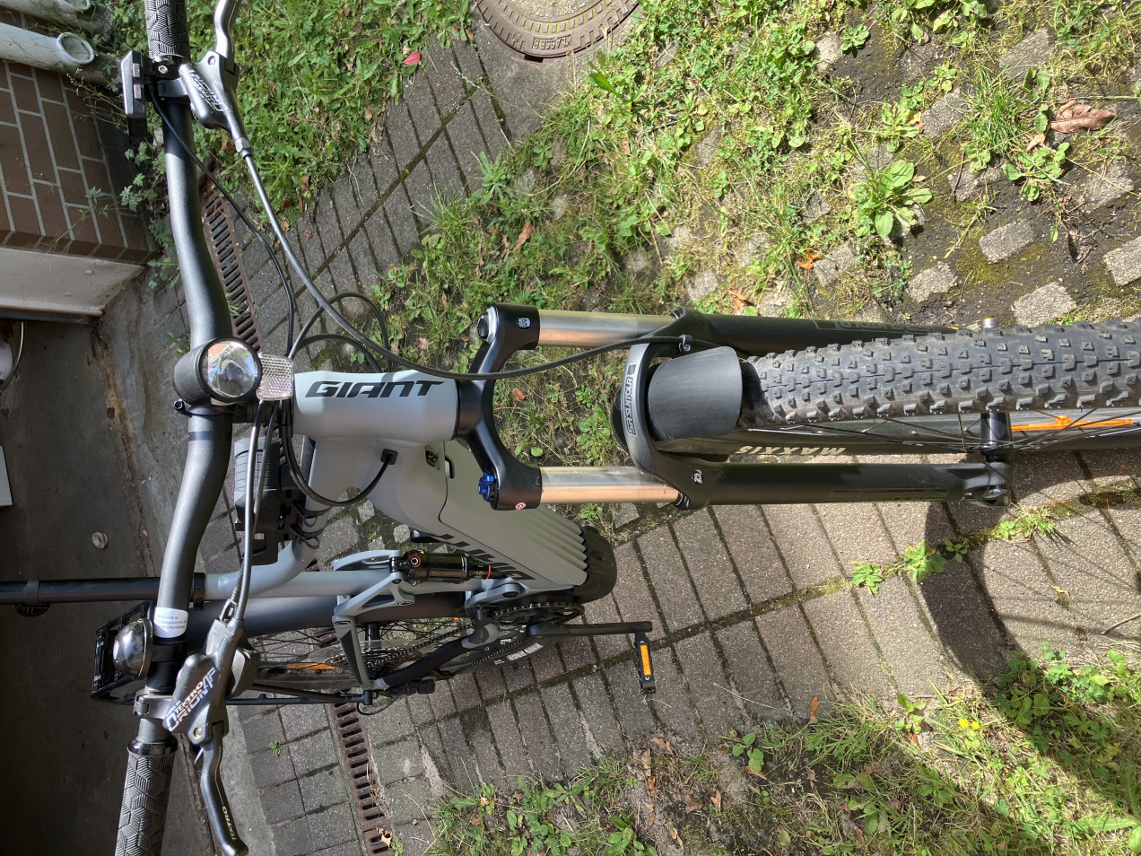 giant stance e  2 electric mountain bike 2019