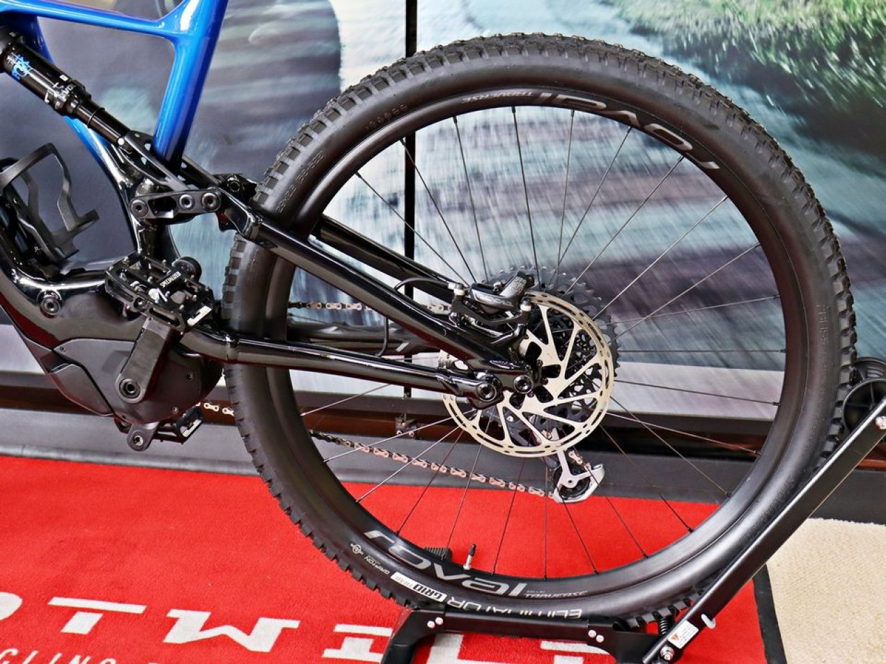 Specialized Turbo Levo Expert Carbon used in xl buycycle