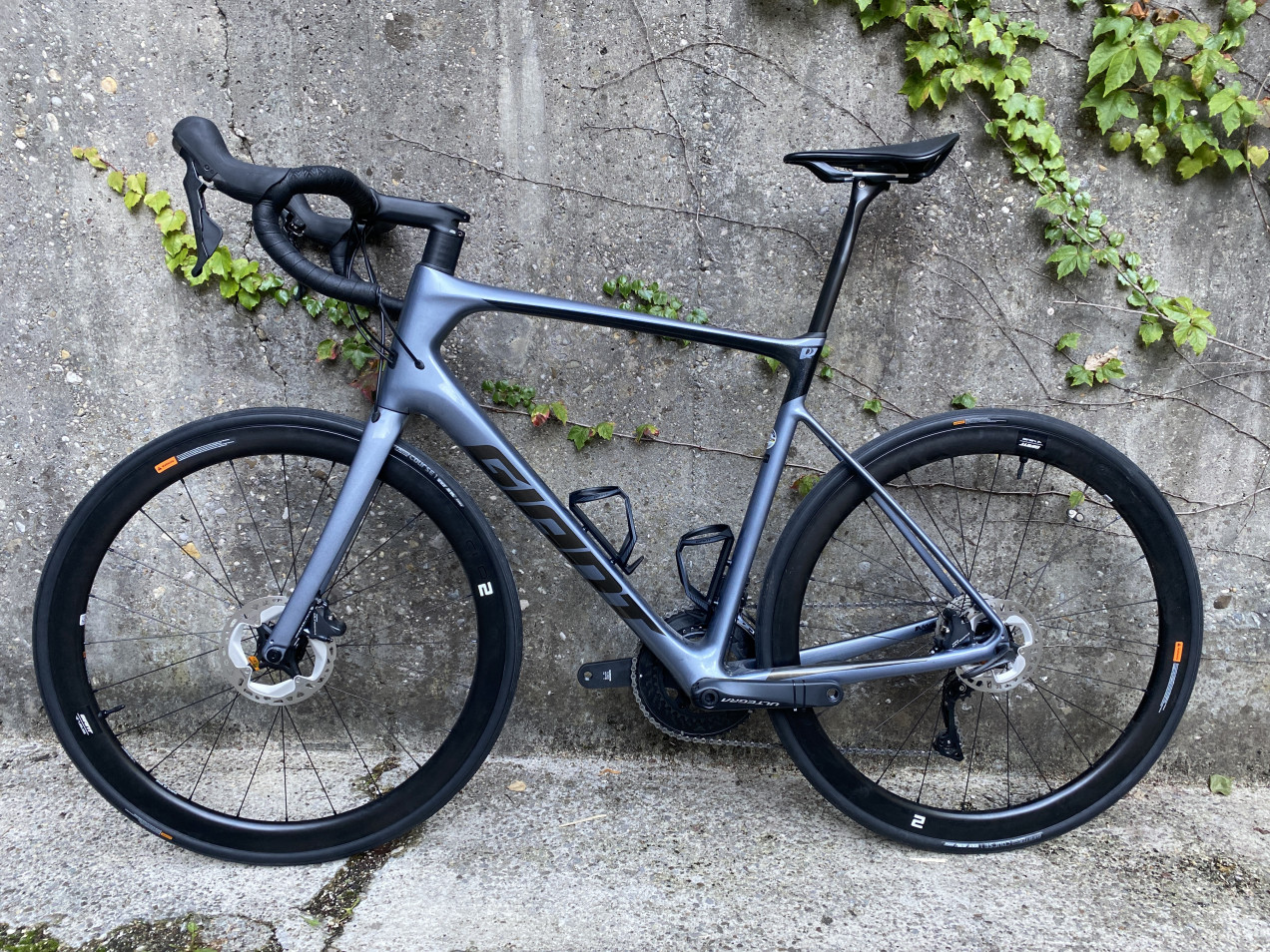 Giant Defy Advanced Pro 1 used in 58 cm buycycle