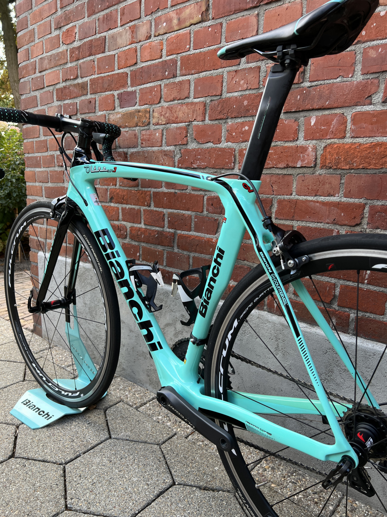 bianchi xr3 ultegra di2