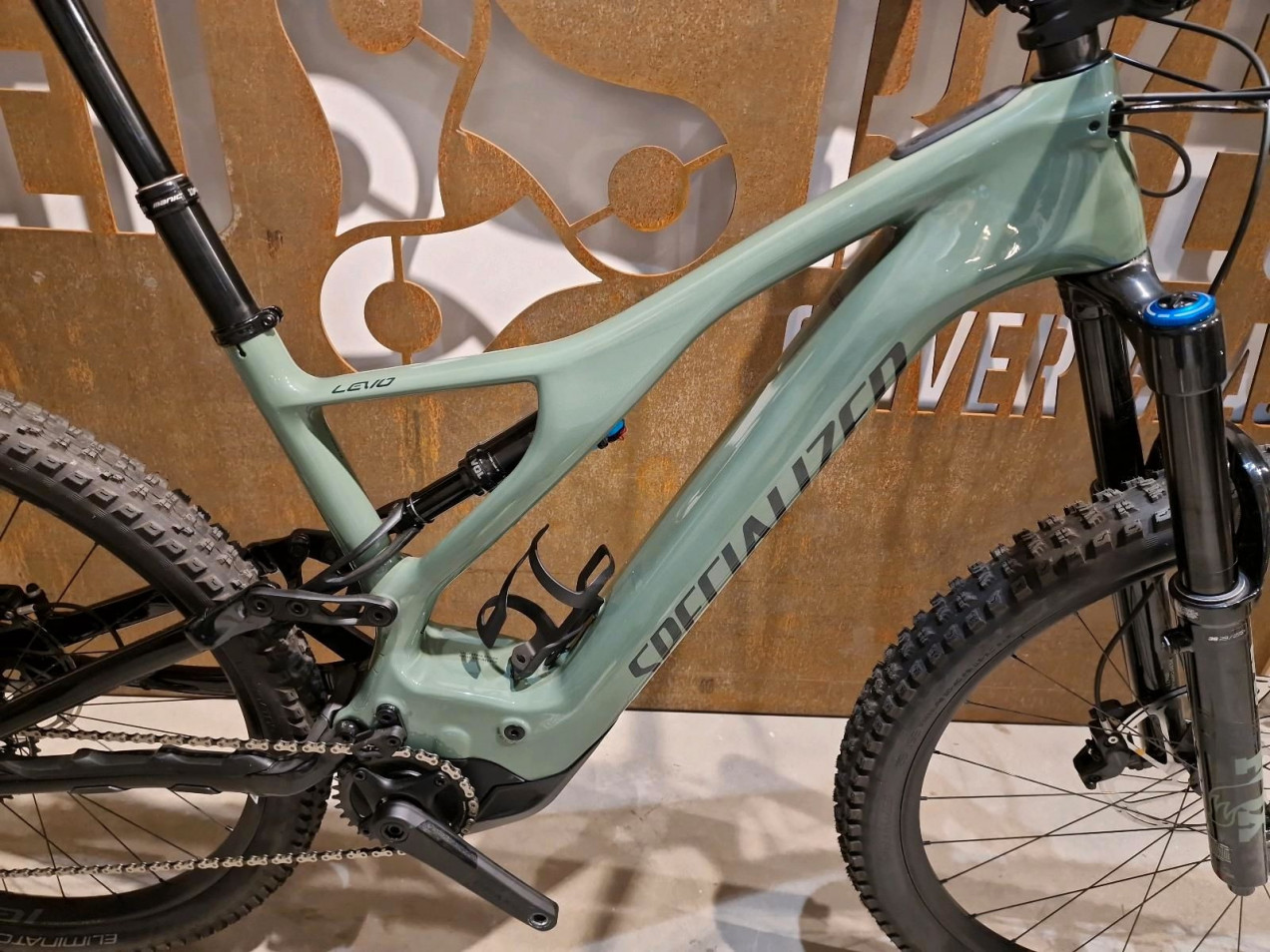 specialized turbo levo expert carbon