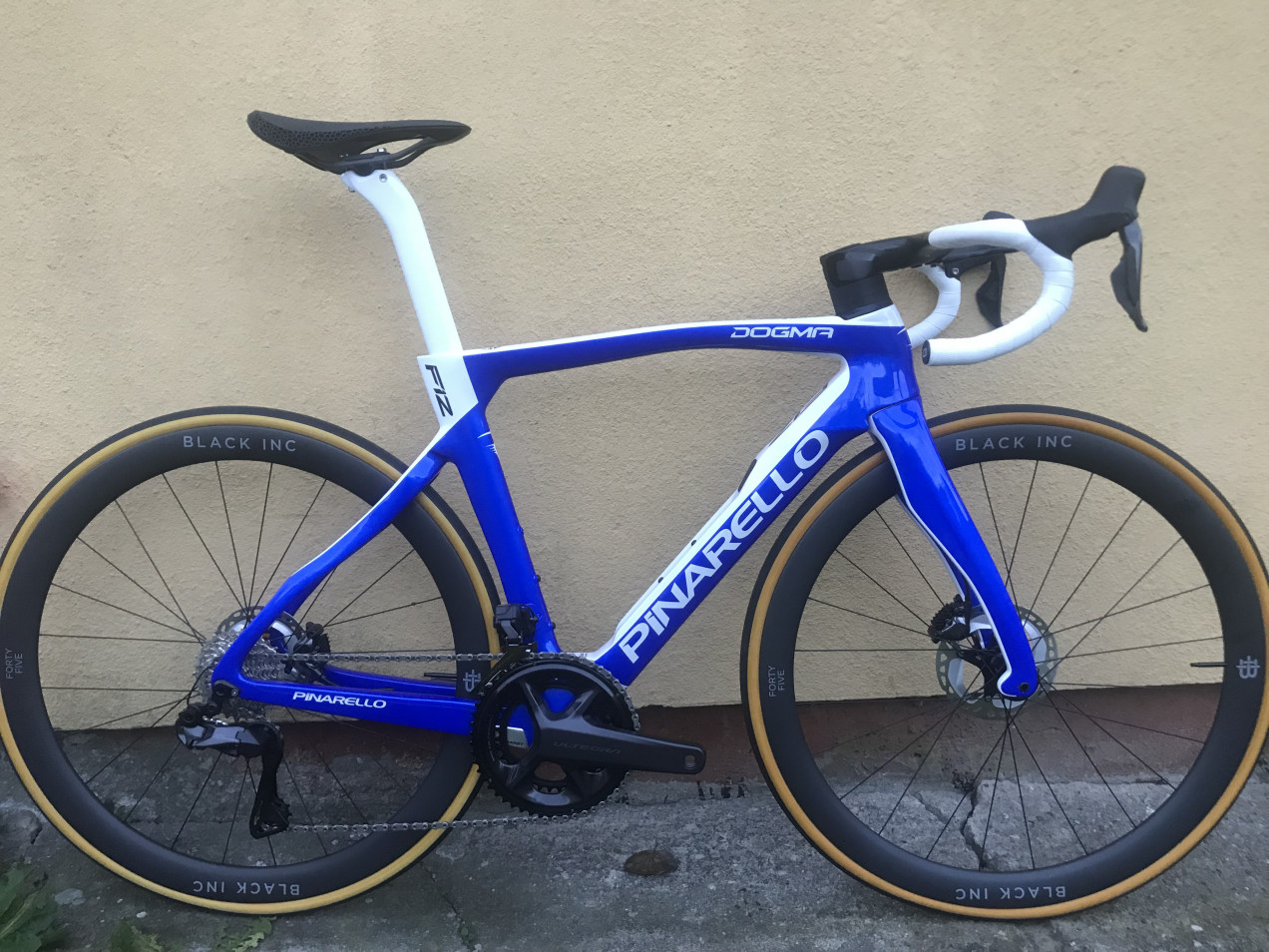 Pinarello Dogma F12 Disc MyWay used in 51 cm | buycycle