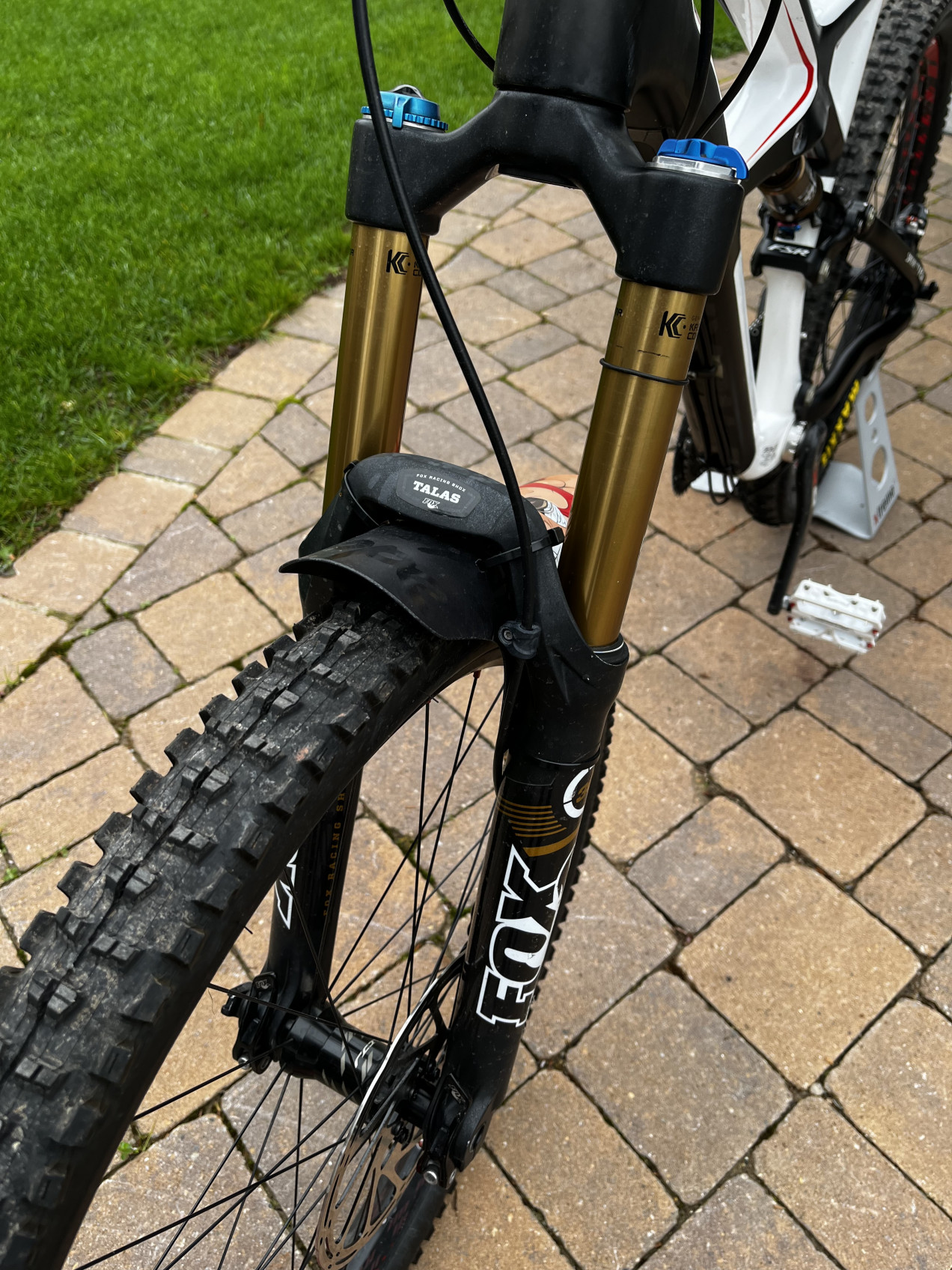 used specialized enduro