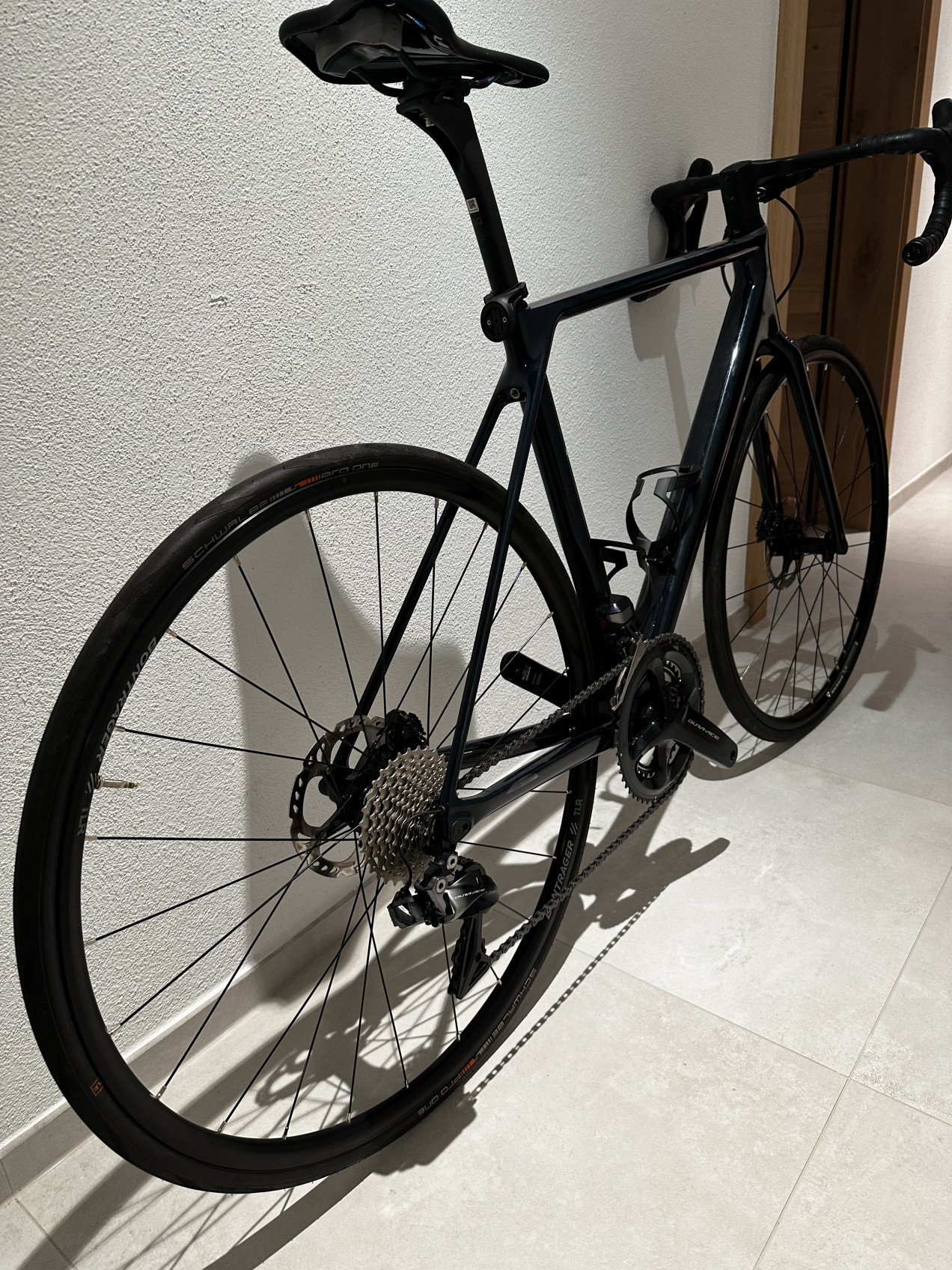 canyon ultimate cf slx disc 9.0 sl