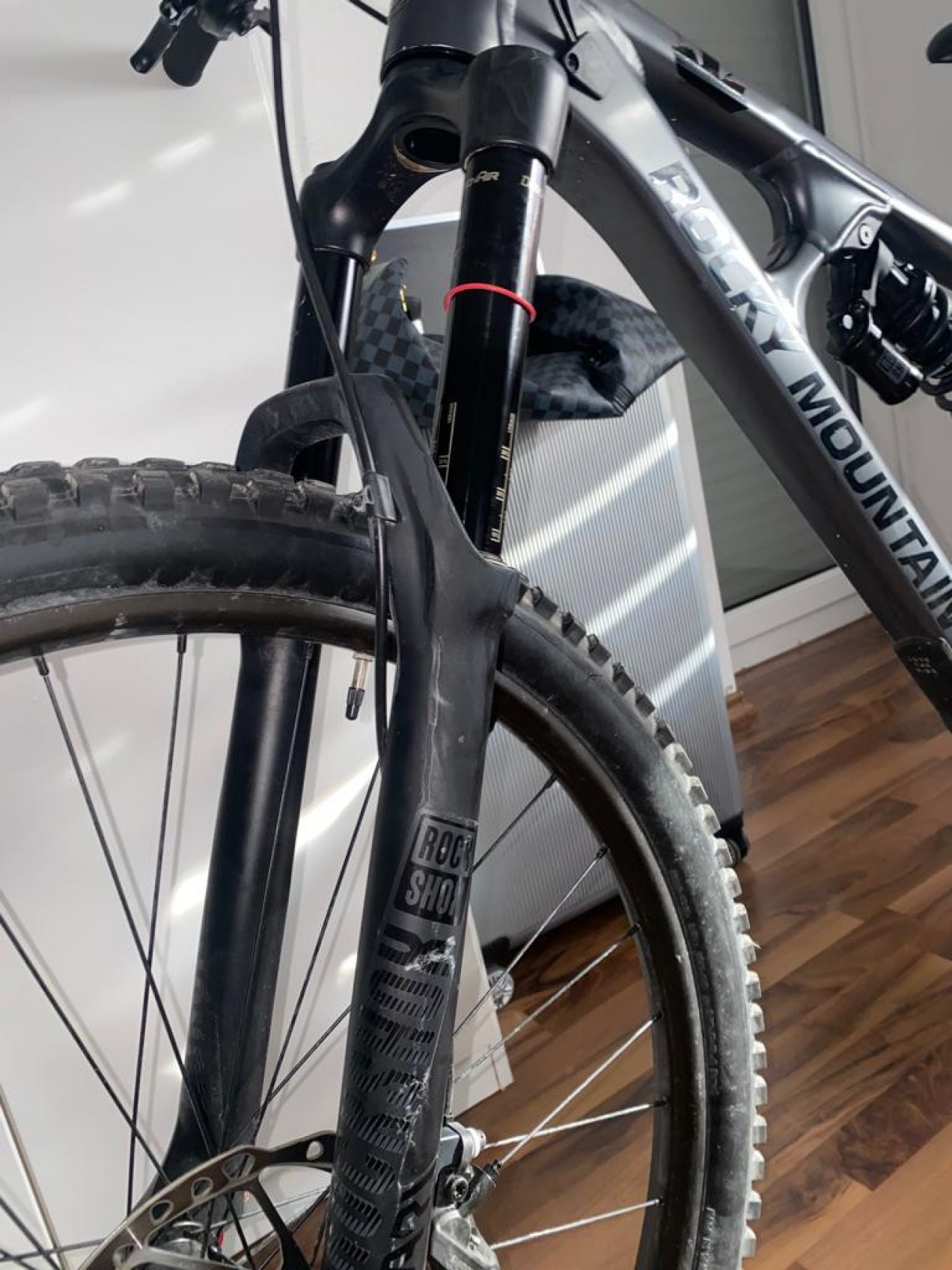 entry level cross country mountain bikes