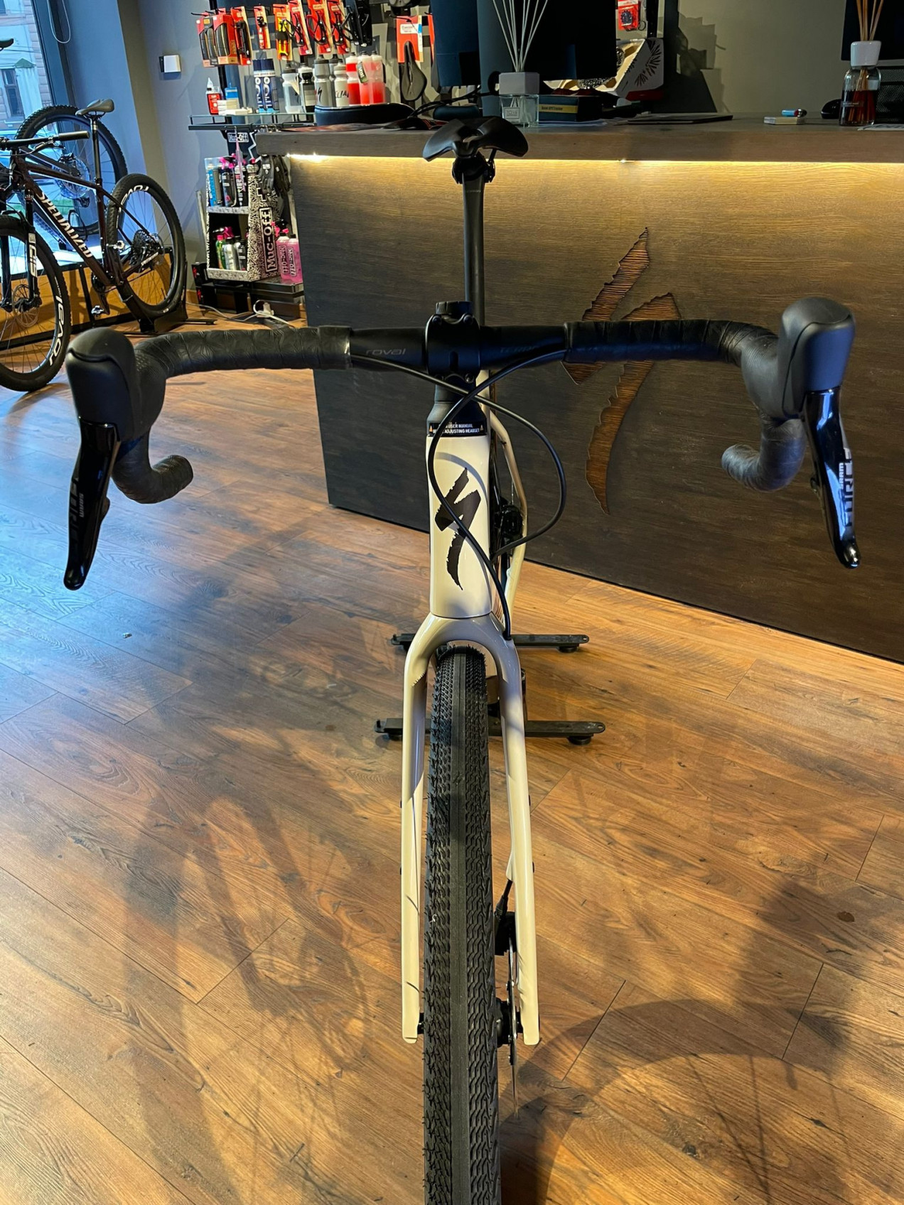 Specialized Diverge Pro Carbon used in l buycycle