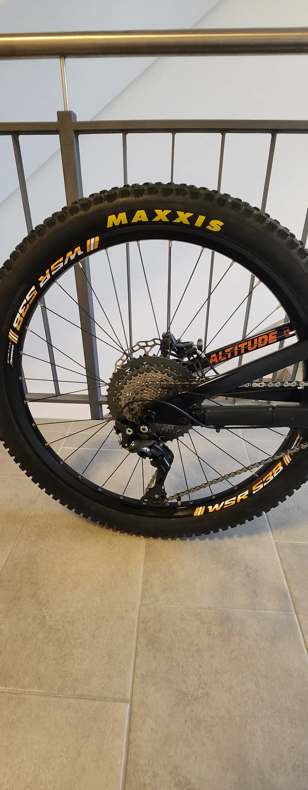 Rocky Mountain Altitude Powerplay Alloy 50 (Shimano) Used In L | Buycycle