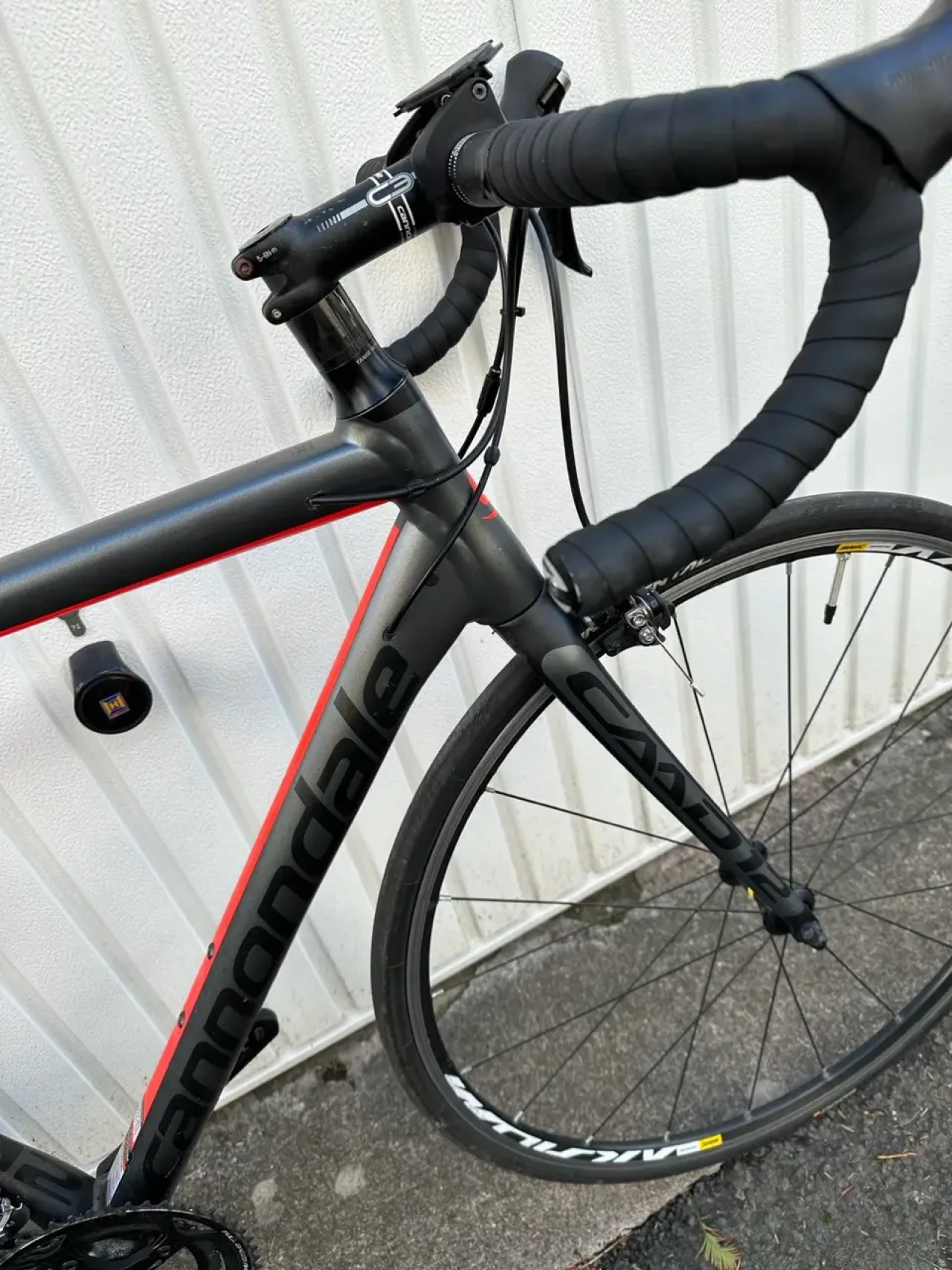 Cannondale CAAD12 105 used in 56 cm | buycycle