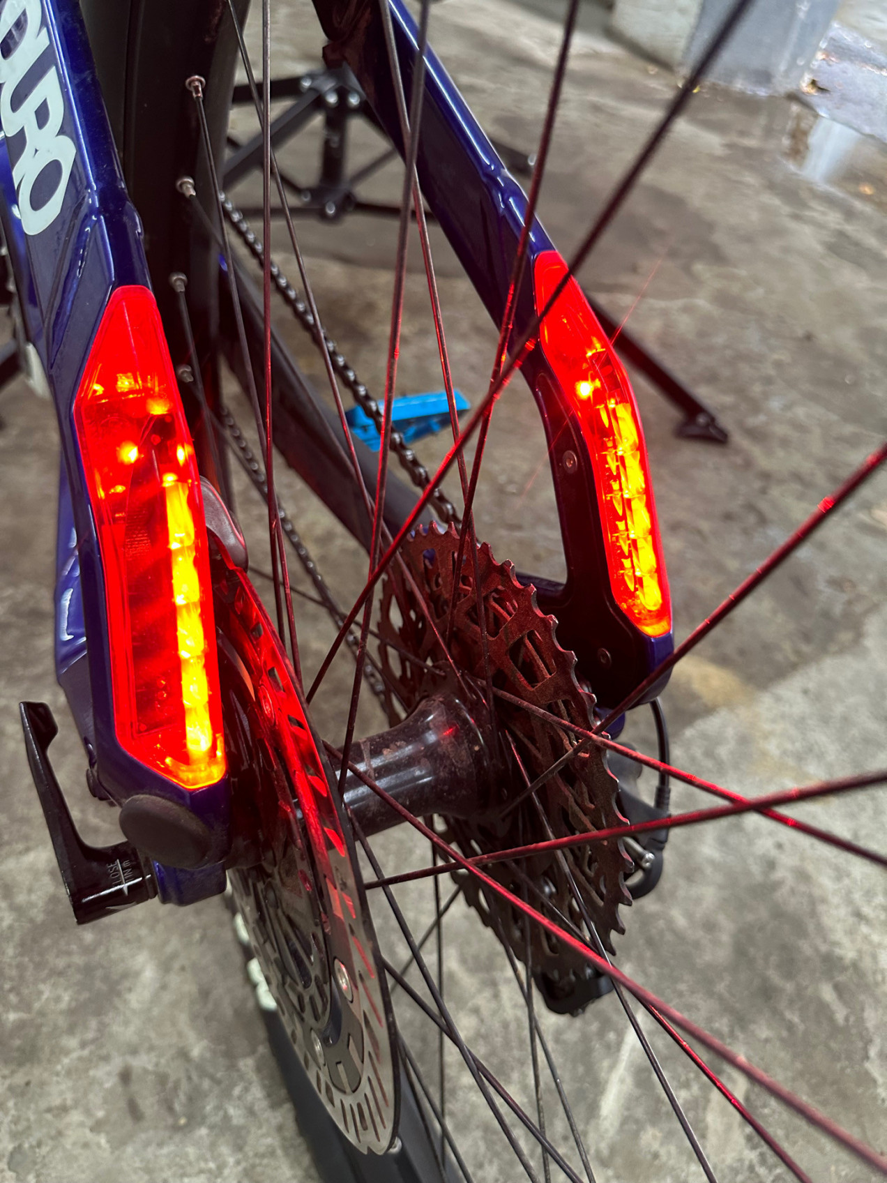 haibike flyon twin tail lights