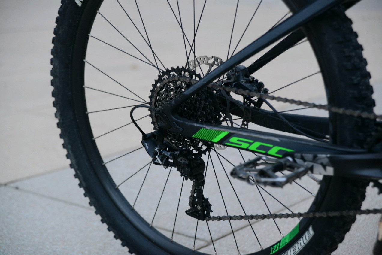 2017 scott spark 745