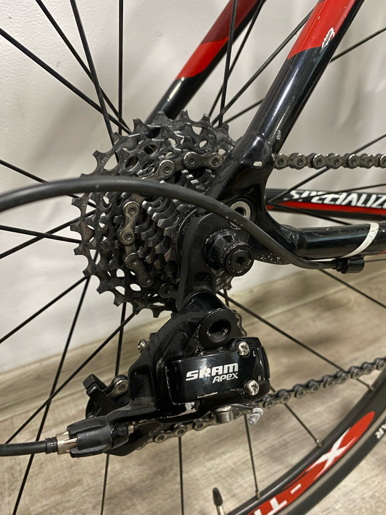 Specialized Shiv Elite Apex Mid-Compact used in m | buycycle