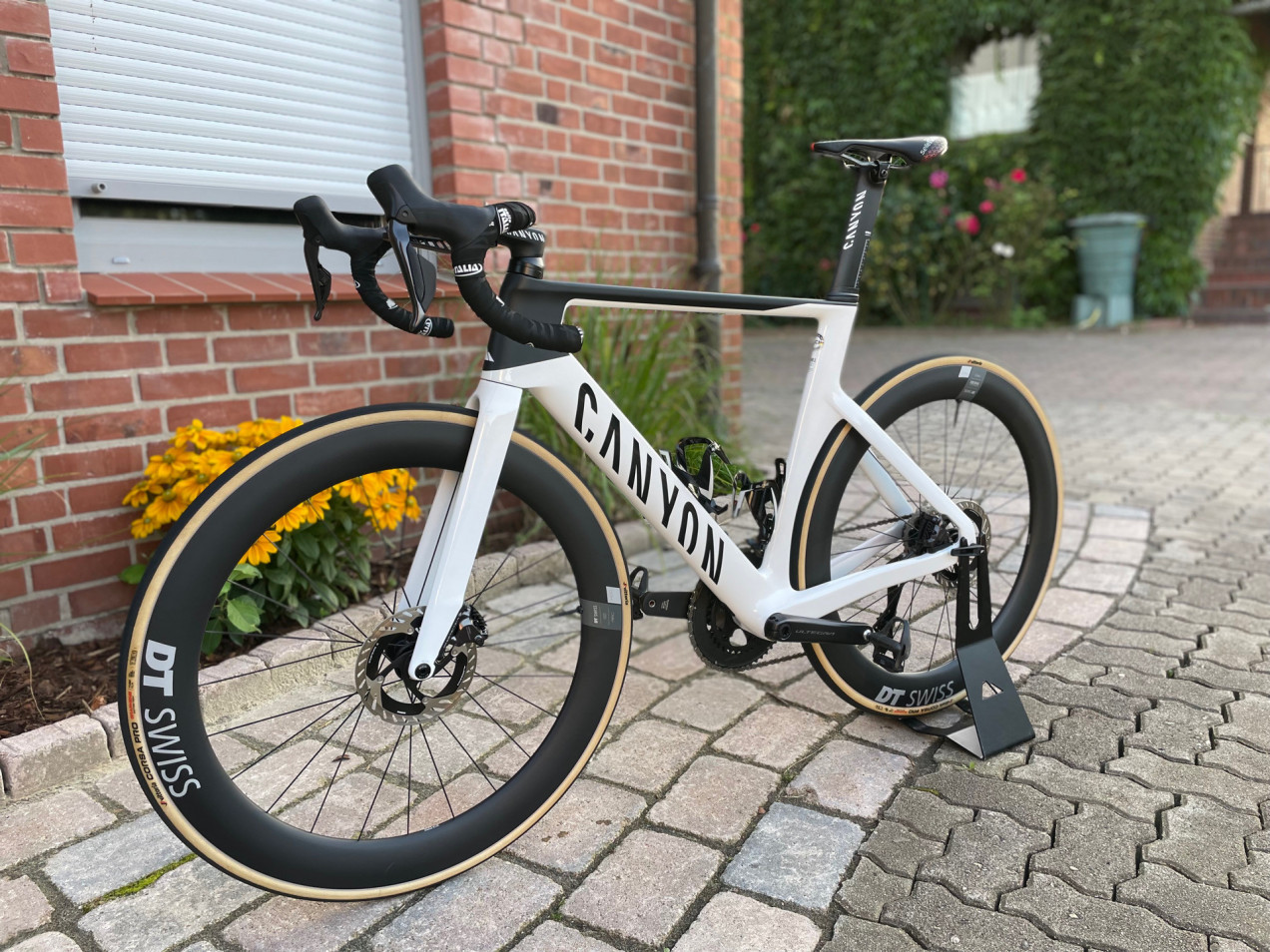 aeroad cf slx disc 8.0 di2