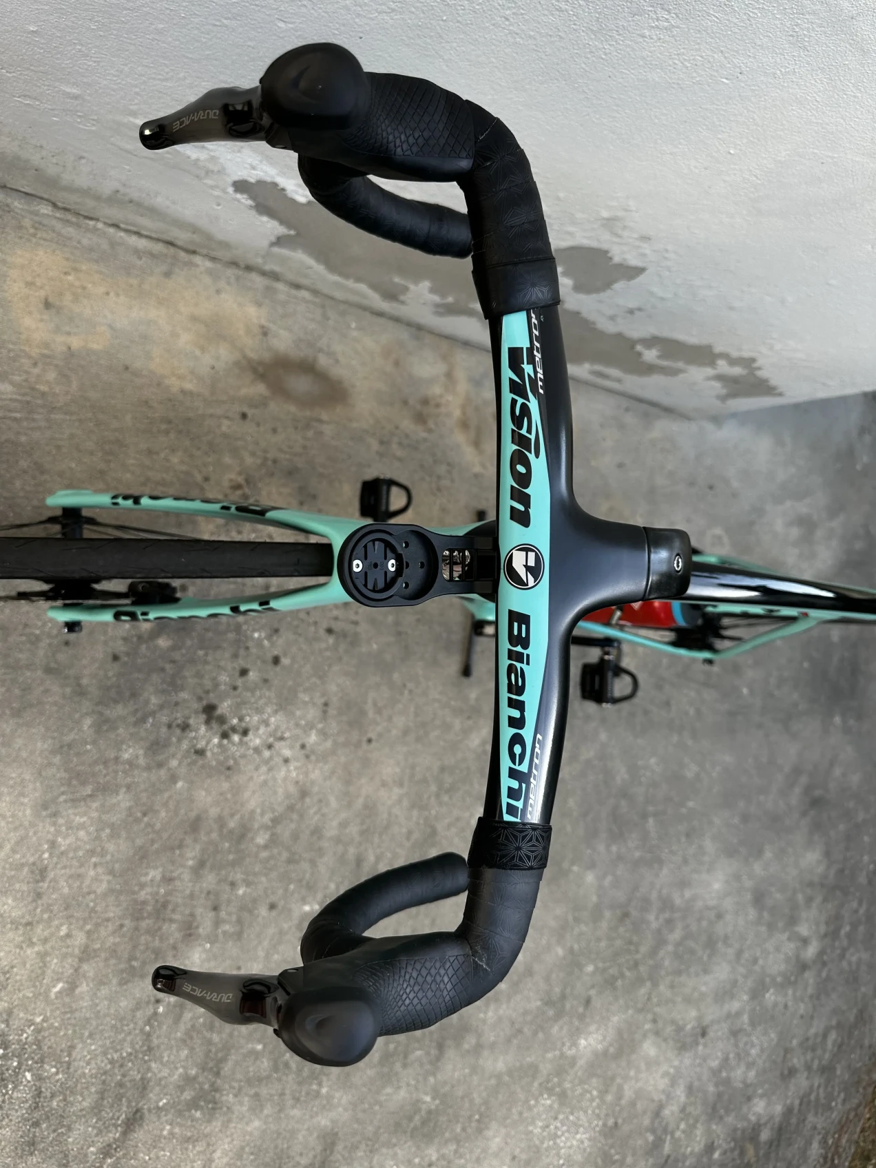 bianchi oltre xr4 disc dura ace