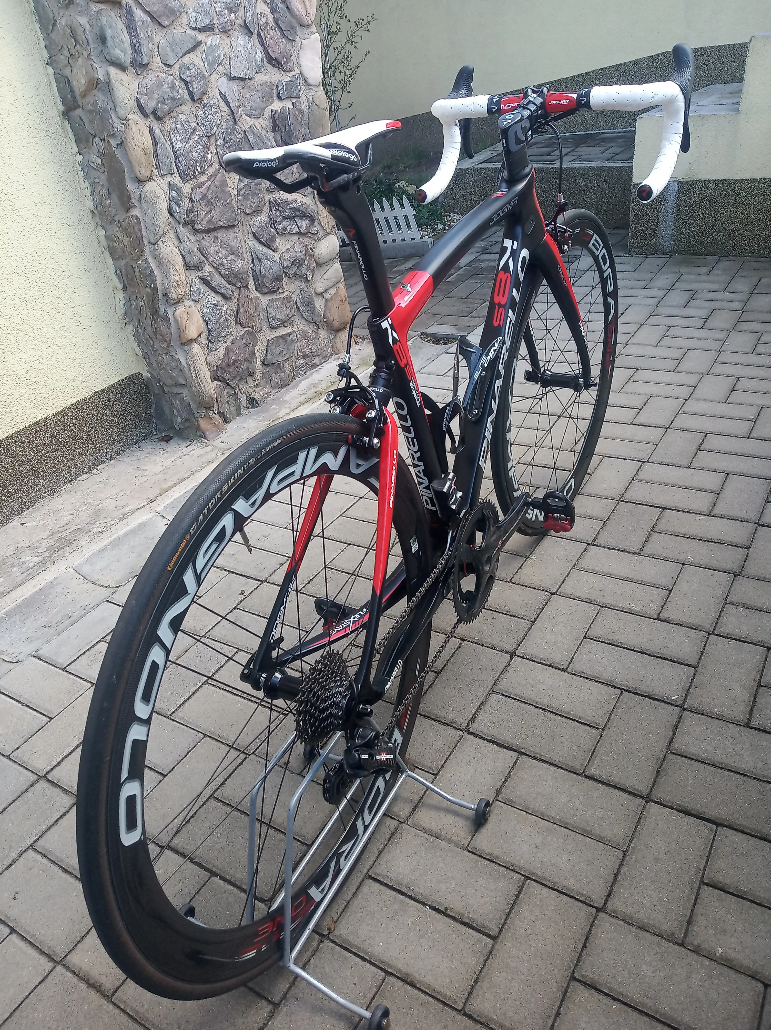 Pinarello Dogma 2 Campagnolo EPS Super Record 11 Road Bike - 2012