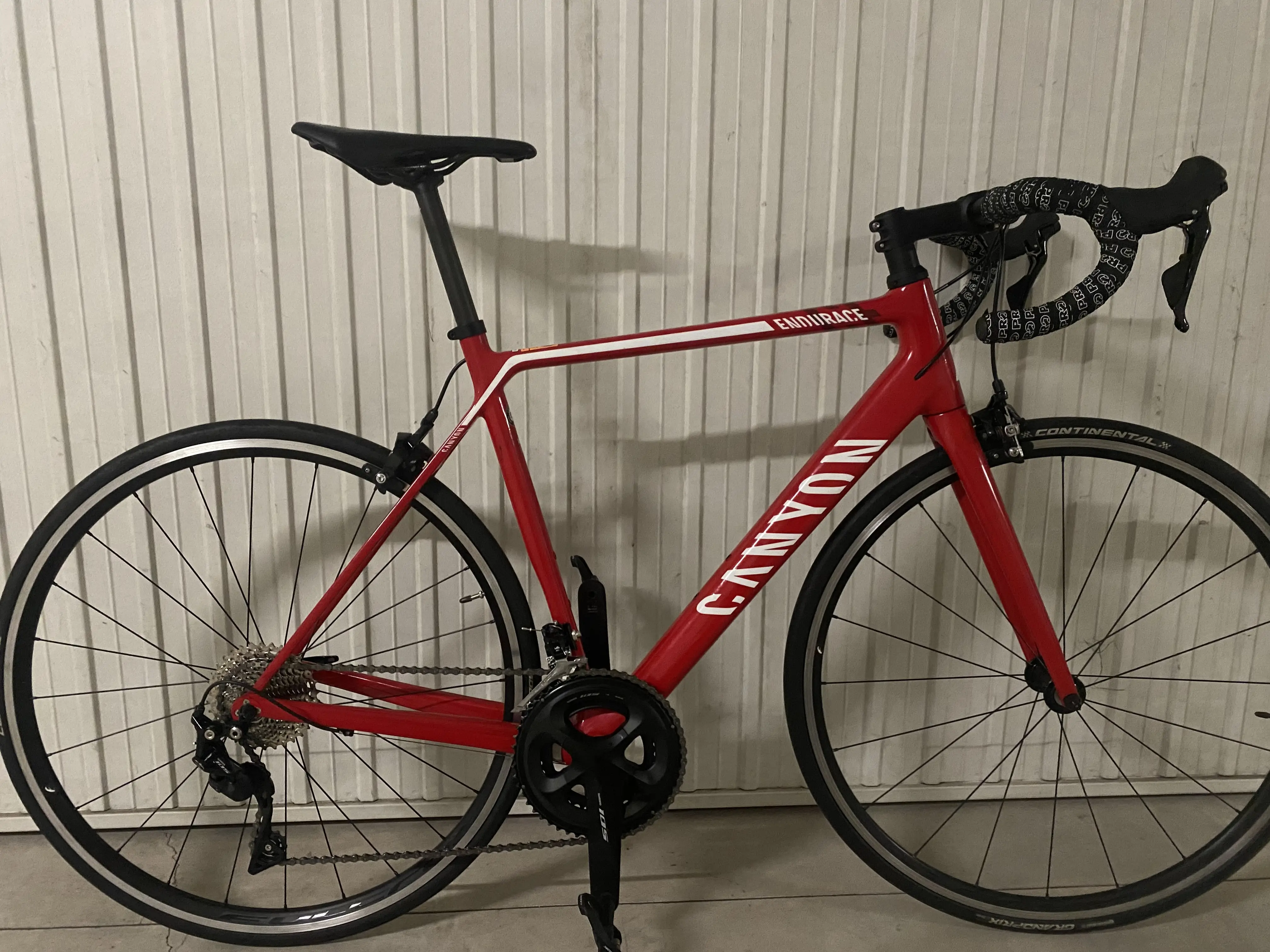 Canyon Endurace CF 7.0 used in M | buycycle