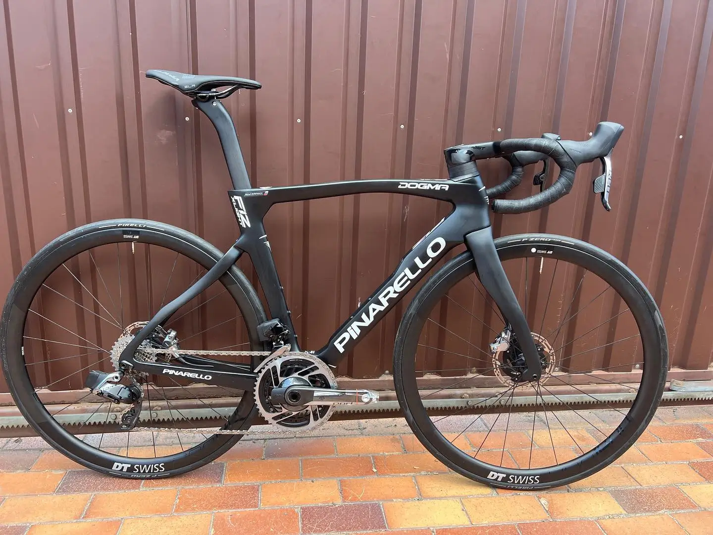 pinarello f12 xlight