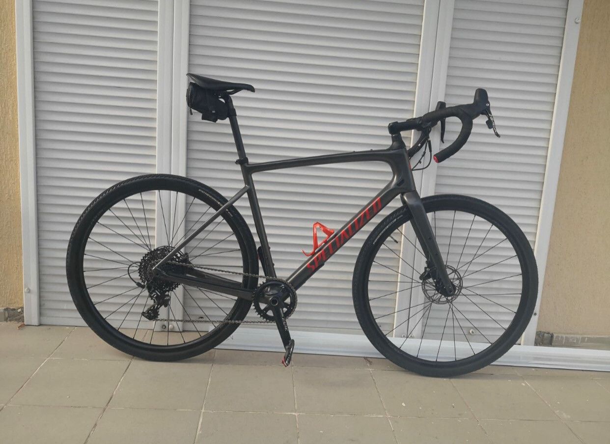 Specialized Diverge Base Carbon Used In 58 Cm Buycycle