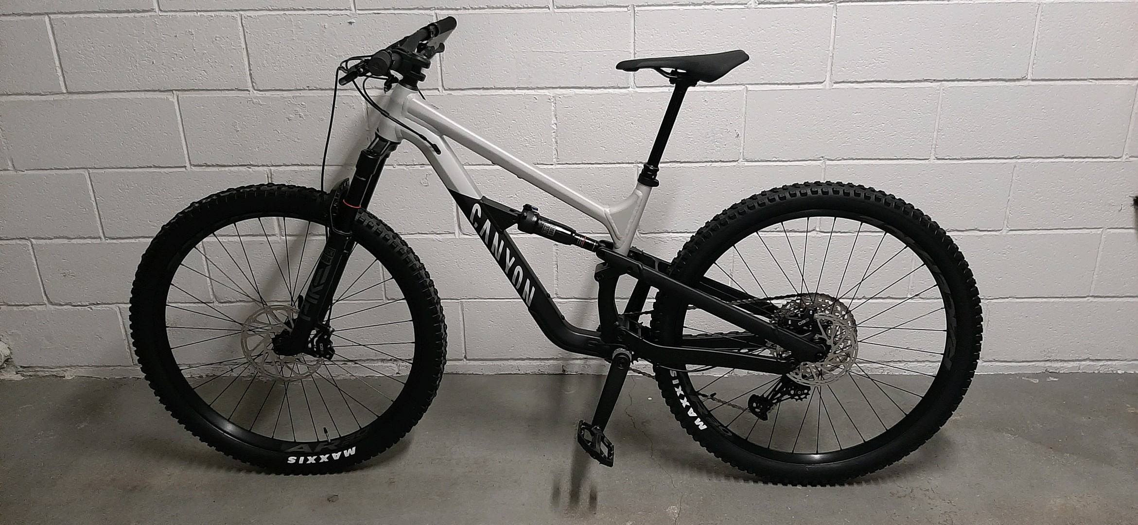 canyon spectral ebike